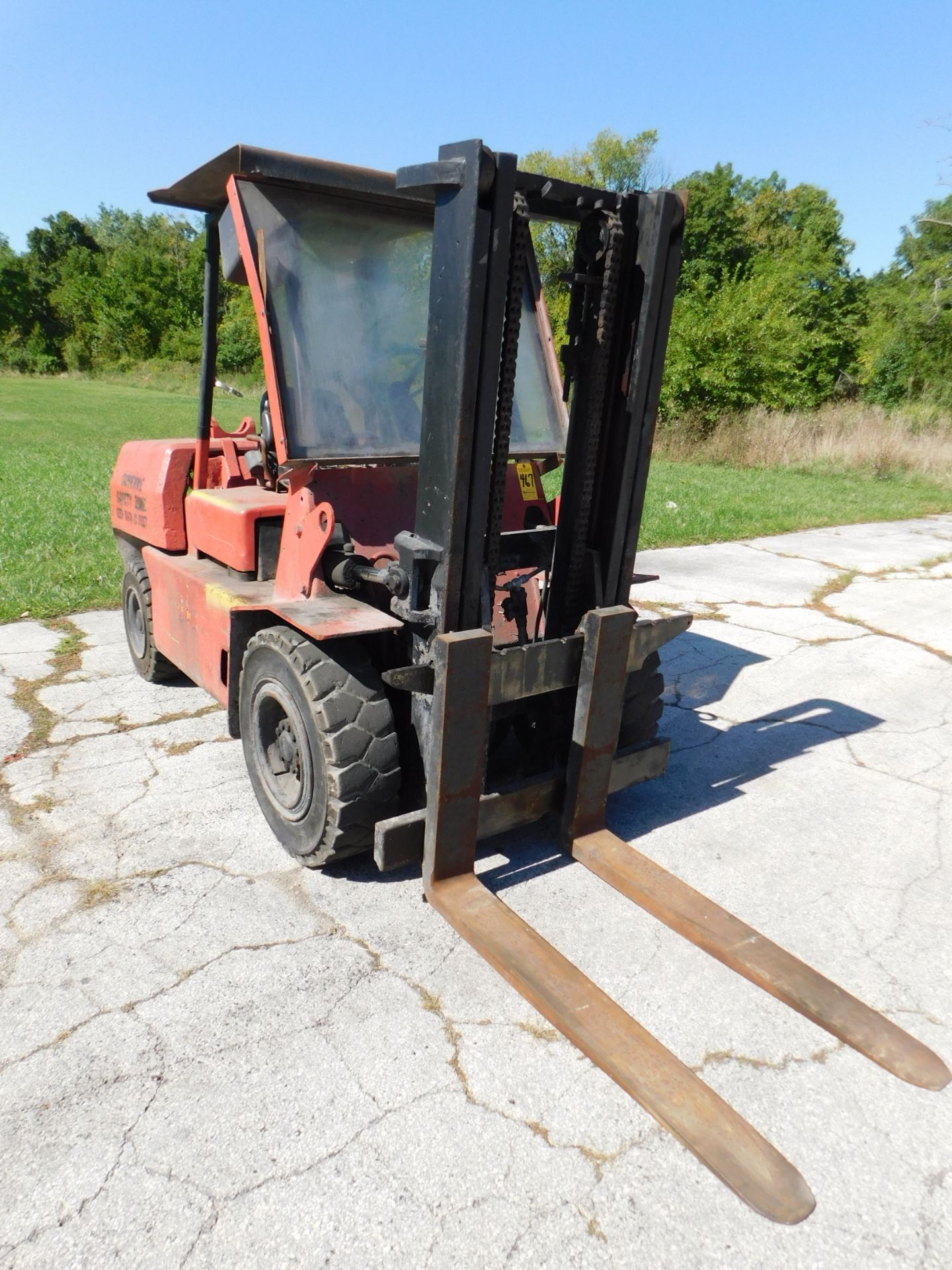 Hyster Model XL100 Fork Lift, s/n F005D003111L, Cushion Tire, Cage, 10,000 Lb. Capacity, Diesel - Image 2 of 18