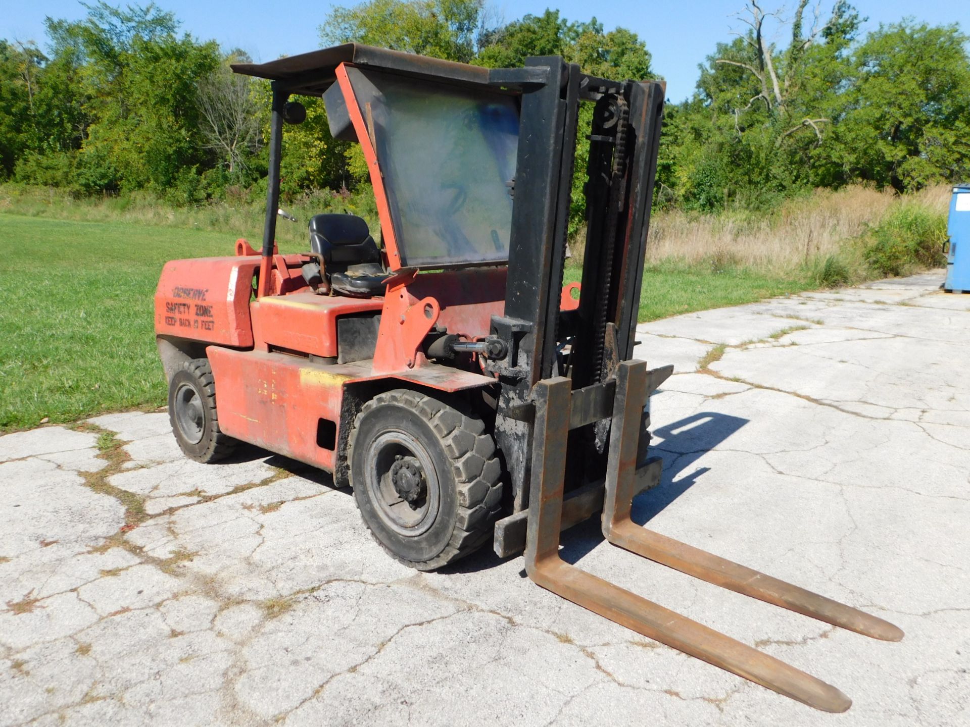 Hyster Model XL100 Fork Lift, s/n F005D003111L, Cushion Tire, Cage, 10,000 Lb. Capacity, Diesel