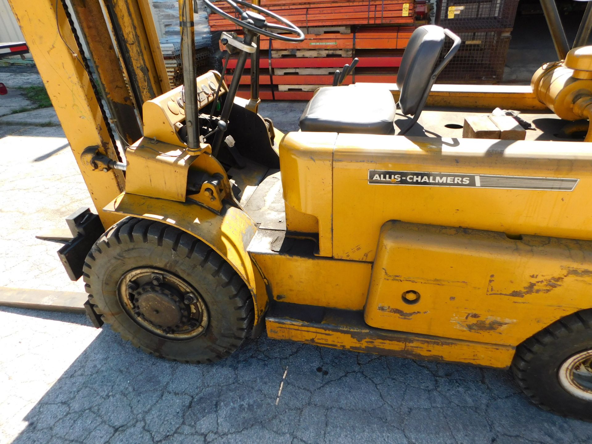 Allis Chalmers Model FP-80-24 Fork Lift, s/n 17210417, 8,000 Lb. Capacity, LP, Pneumatic Tire, Cage - Image 7 of 16