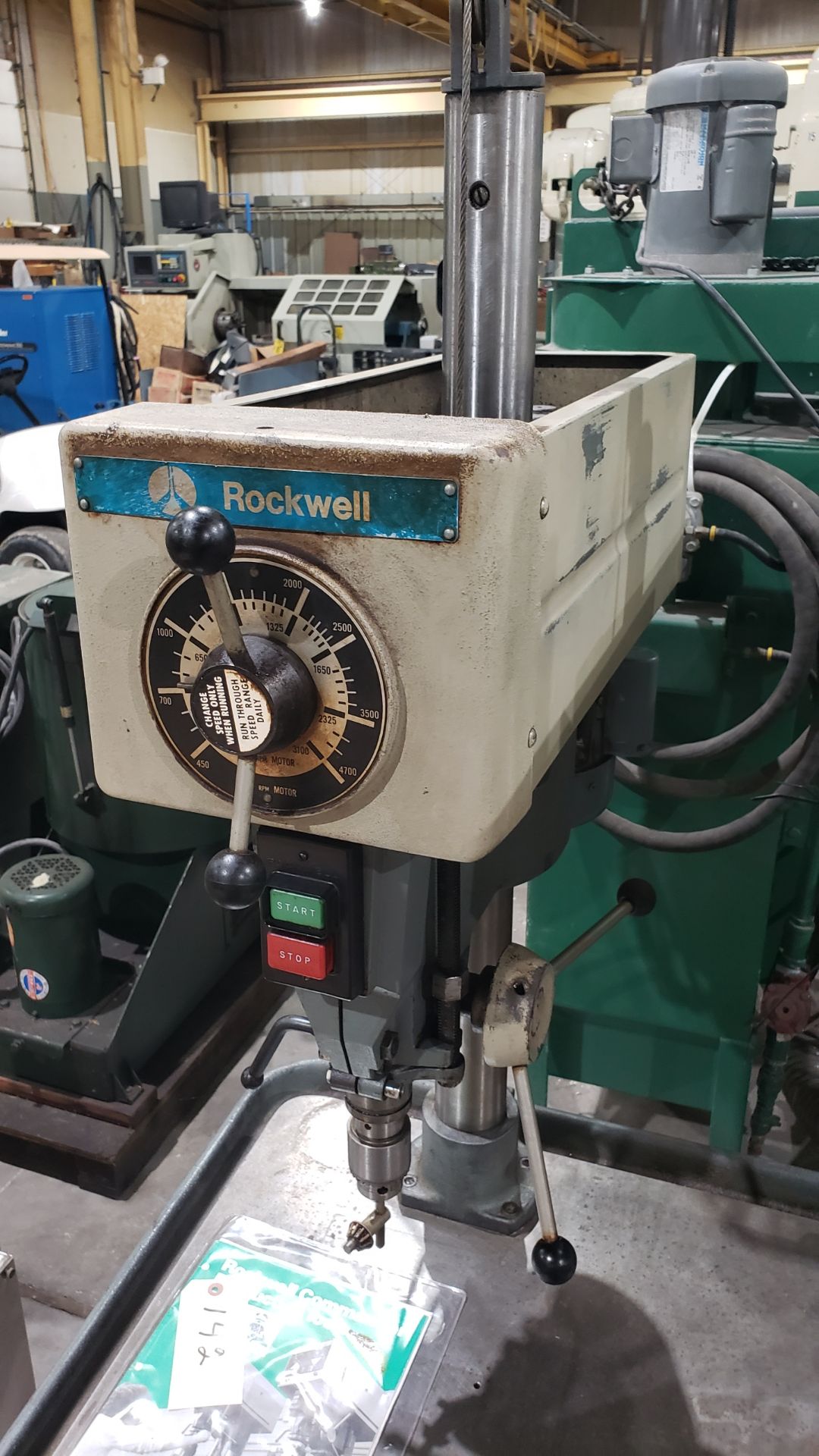 Rockwell 15 Inch Twin Spindle Drill Press, Variable Speed, Production Table, 110/1/60 AC, Loading - Image 3 of 4