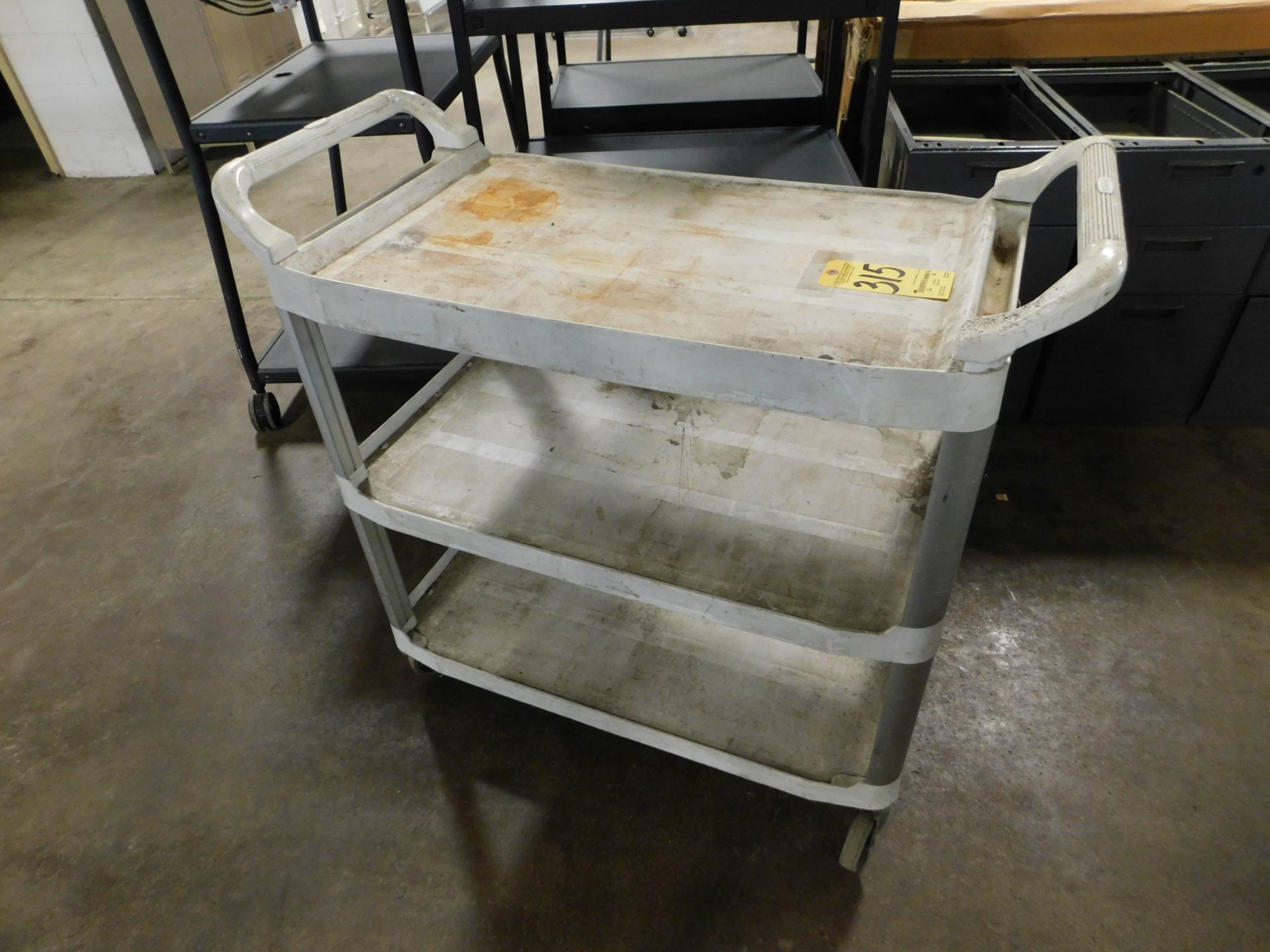 Rubbermaid Utility Cart