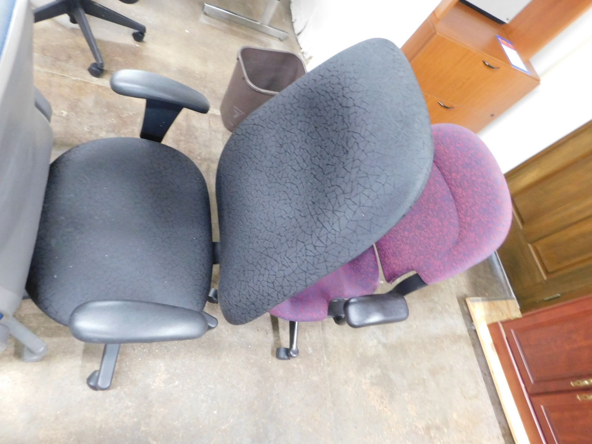 (7) Swivel Arm Chairs - Image 5 of 6