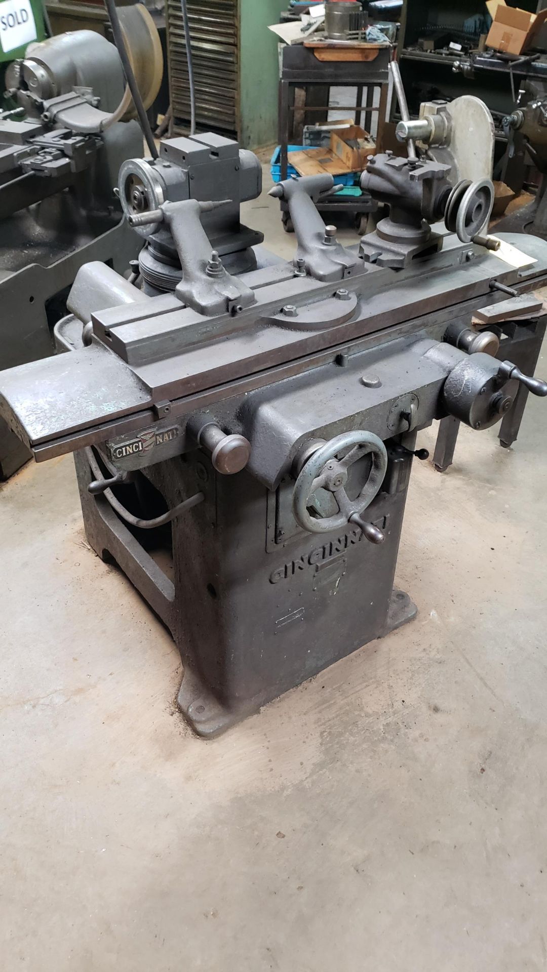 Cincinnati #2 Cutter Grinder S/N 1D2T1Y445, , Loading Fee $100