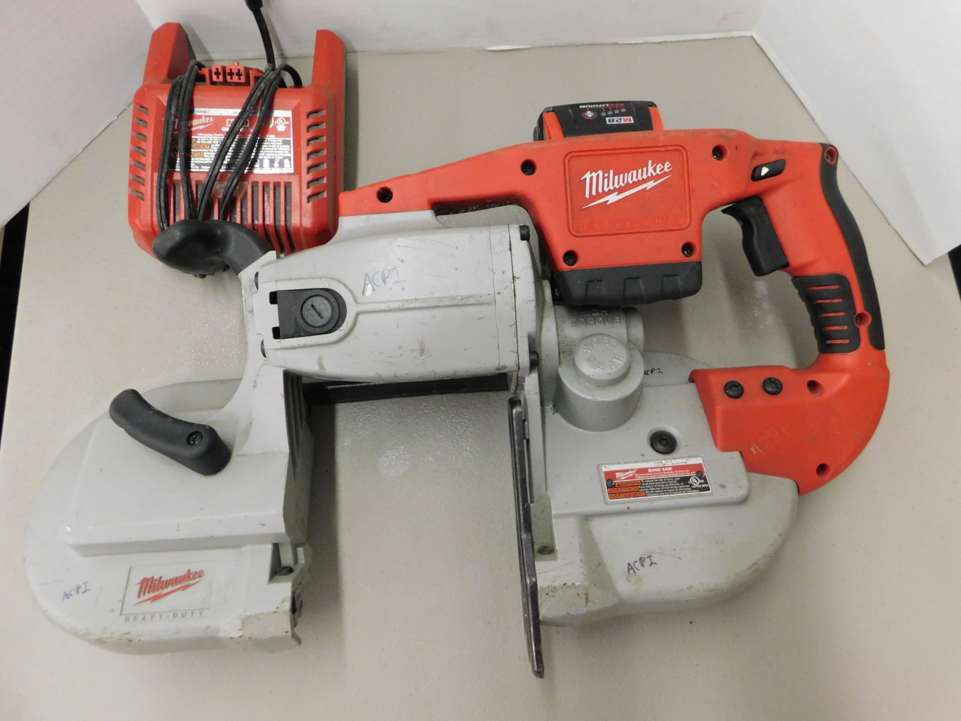 Milwaukee Model 2729-20 28V Cordless Portable Bandsaw with Battery and Charger