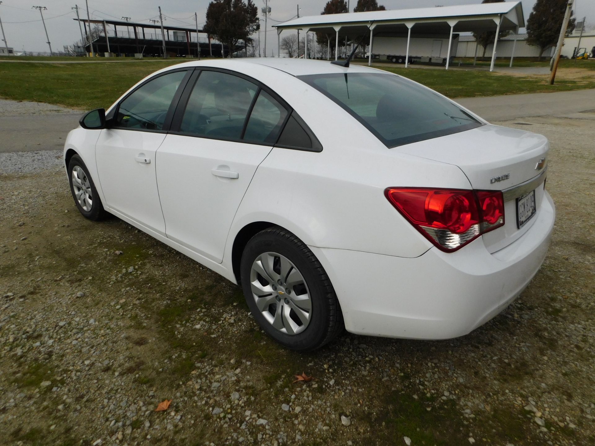 2014 Chevrolet Cruze 4-Door Sedan, VIN 1G1PA5SH8E7407566, AM/FM, AC, Cruise Control, PW, PL, 98, - Image 7 of 45