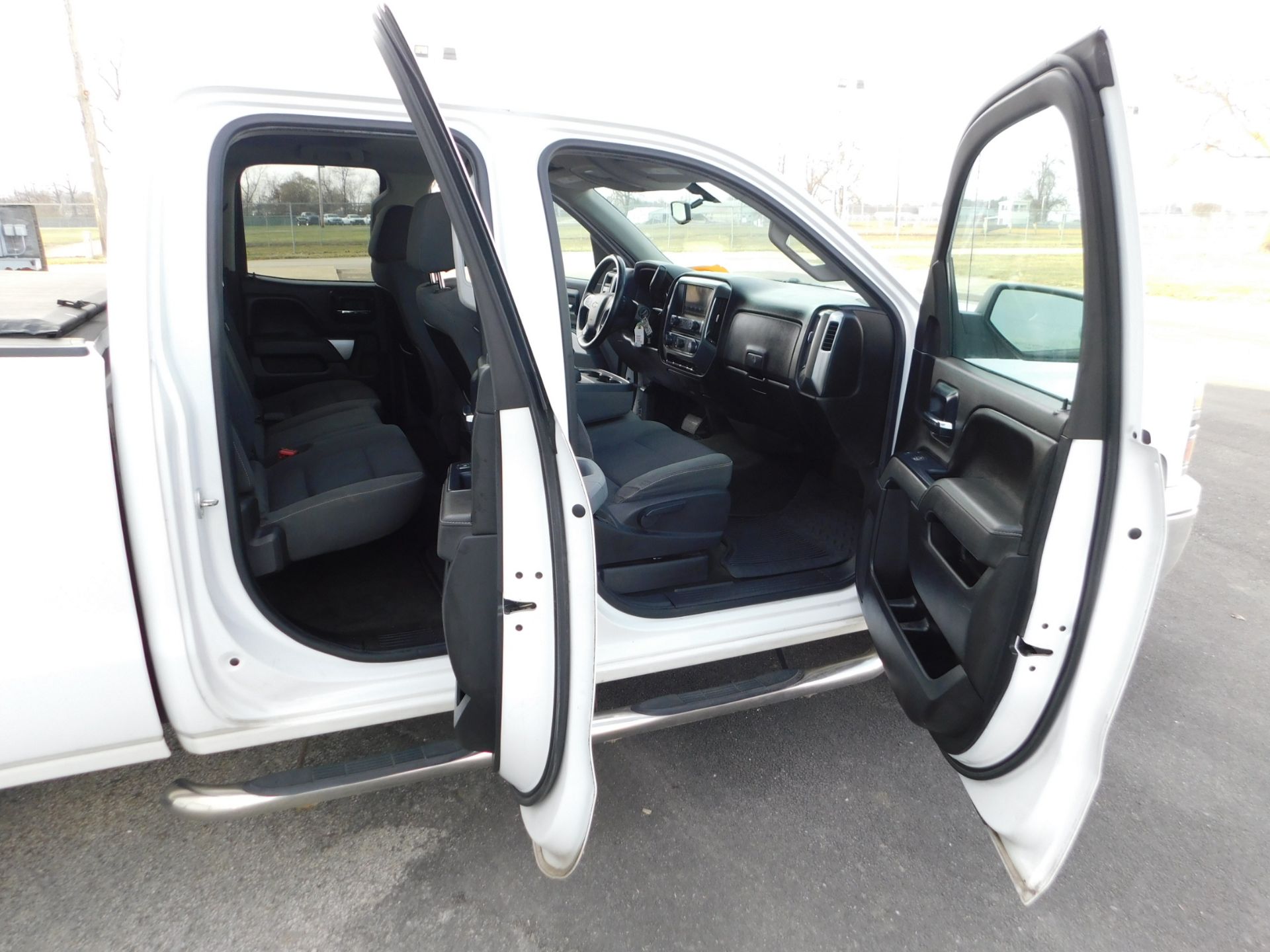 2014 Chevrolet Silverado LT Pickup, VIN 1GCVKREC3EZ139405, 4-Door 4 WD, Automatic, AM/FM, AC, Cruise - Image 36 of 51