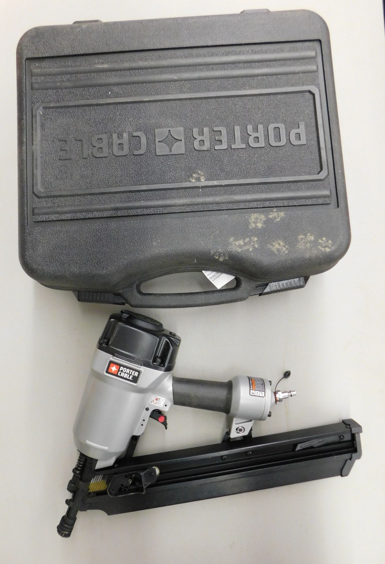 Porter Cable Model FC350A Clipped Head Framing Nailer