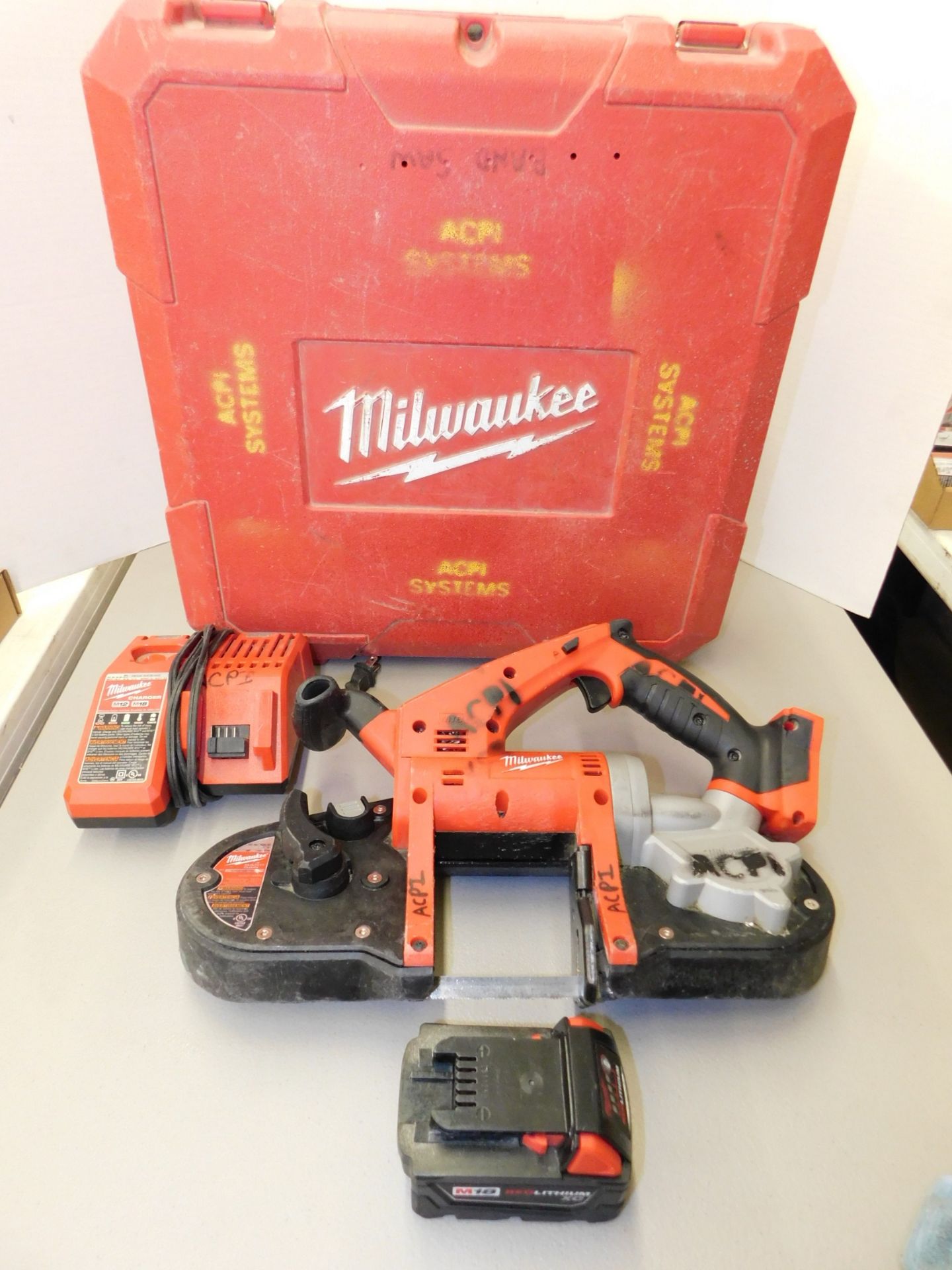 Milwaukee Model 2629-20 18V Cordless Portable Bandsaw with Battery and Charger