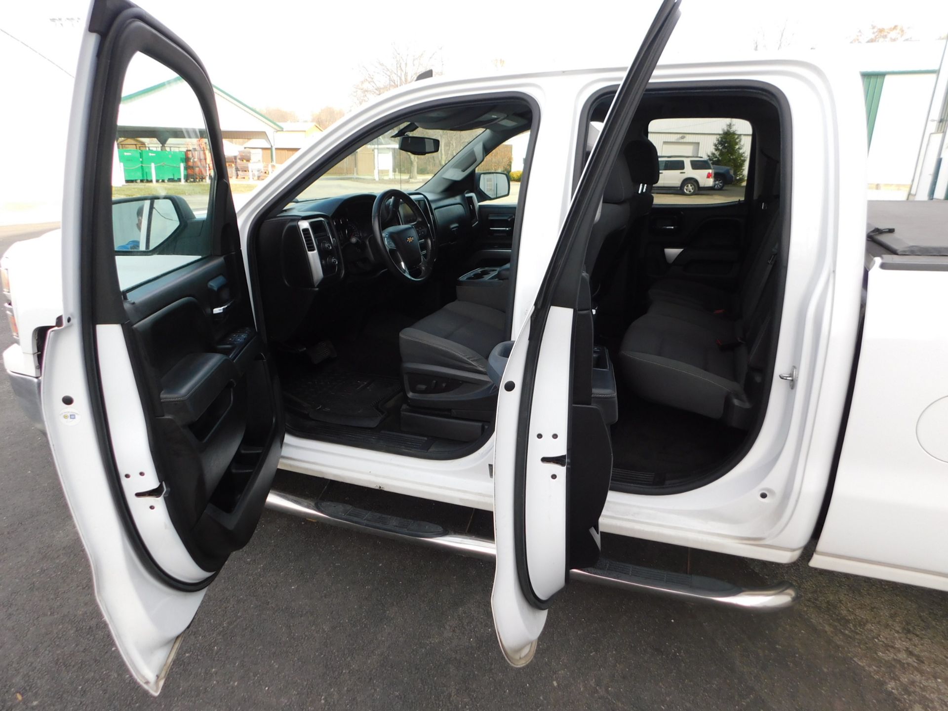 2014 Chevrolet Silverado LT Pickup, VIN 1GCVKREC3EZ139405, 4-Door 4 WD, Automatic, AM/FM, AC, Cruise - Image 31 of 51