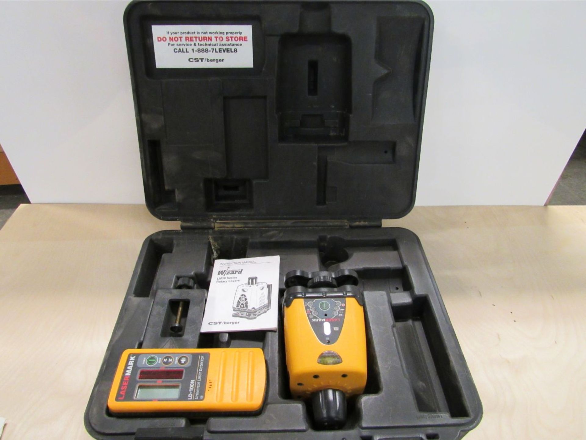 CST/Berger LM30 Laser Level