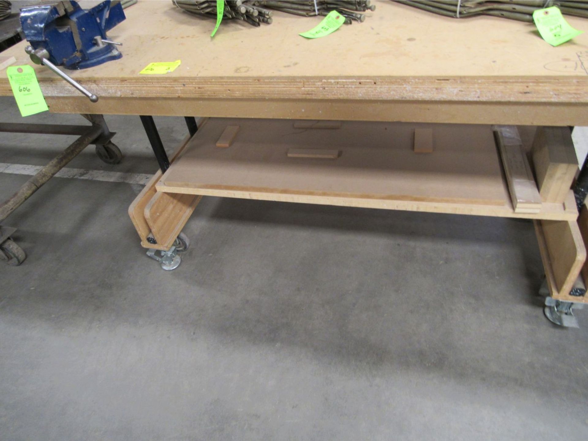 (4) Work Benches