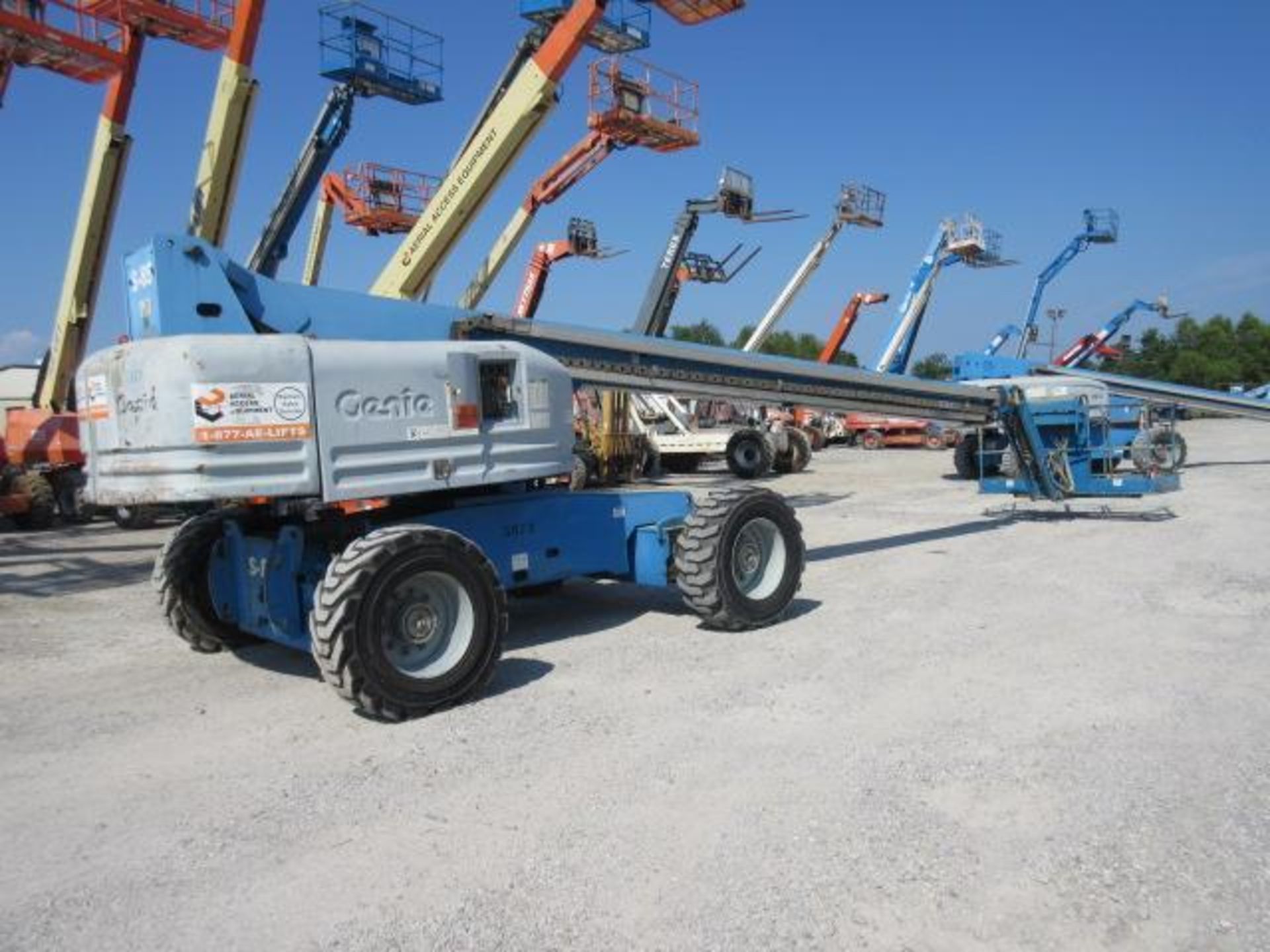 Genie Telescopic Boom Lift - Image 4 of 8