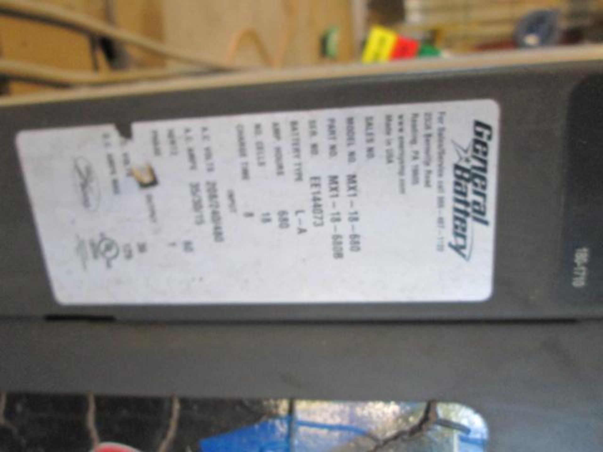 Battery Charger - Image 3 of 4