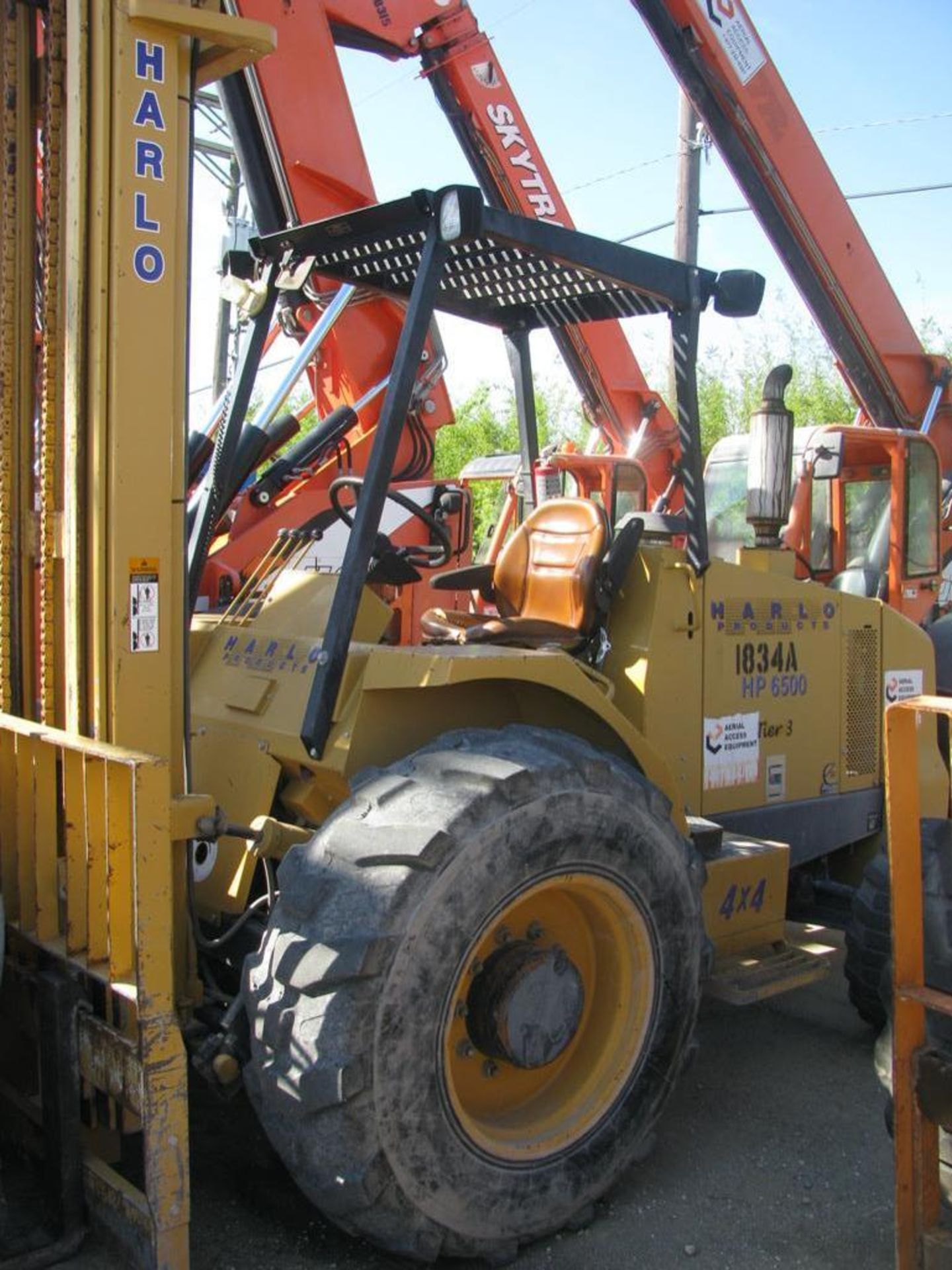 Harlo Forklift - Image 2 of 5