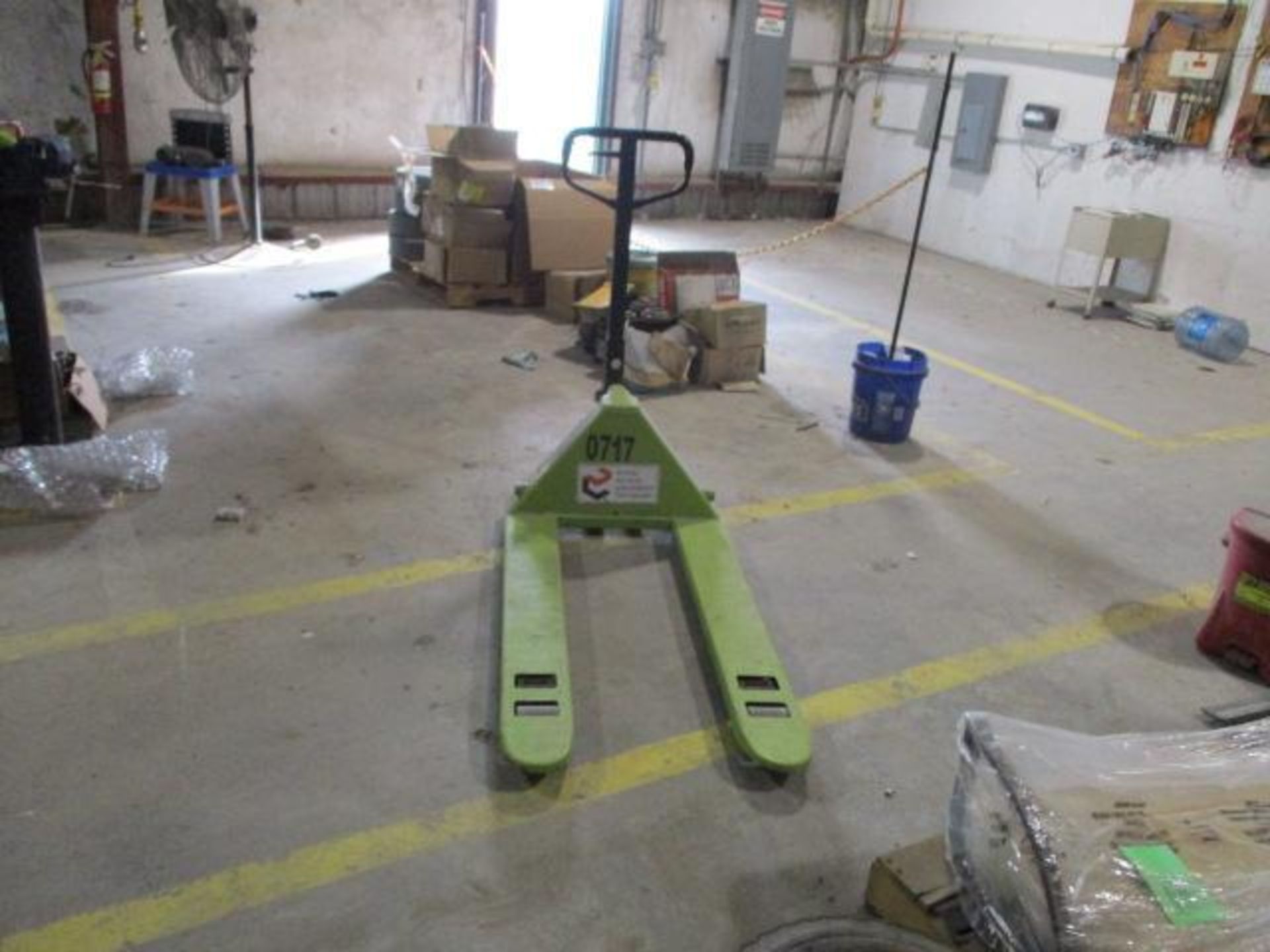 Pallet Jack - Image 2 of 3