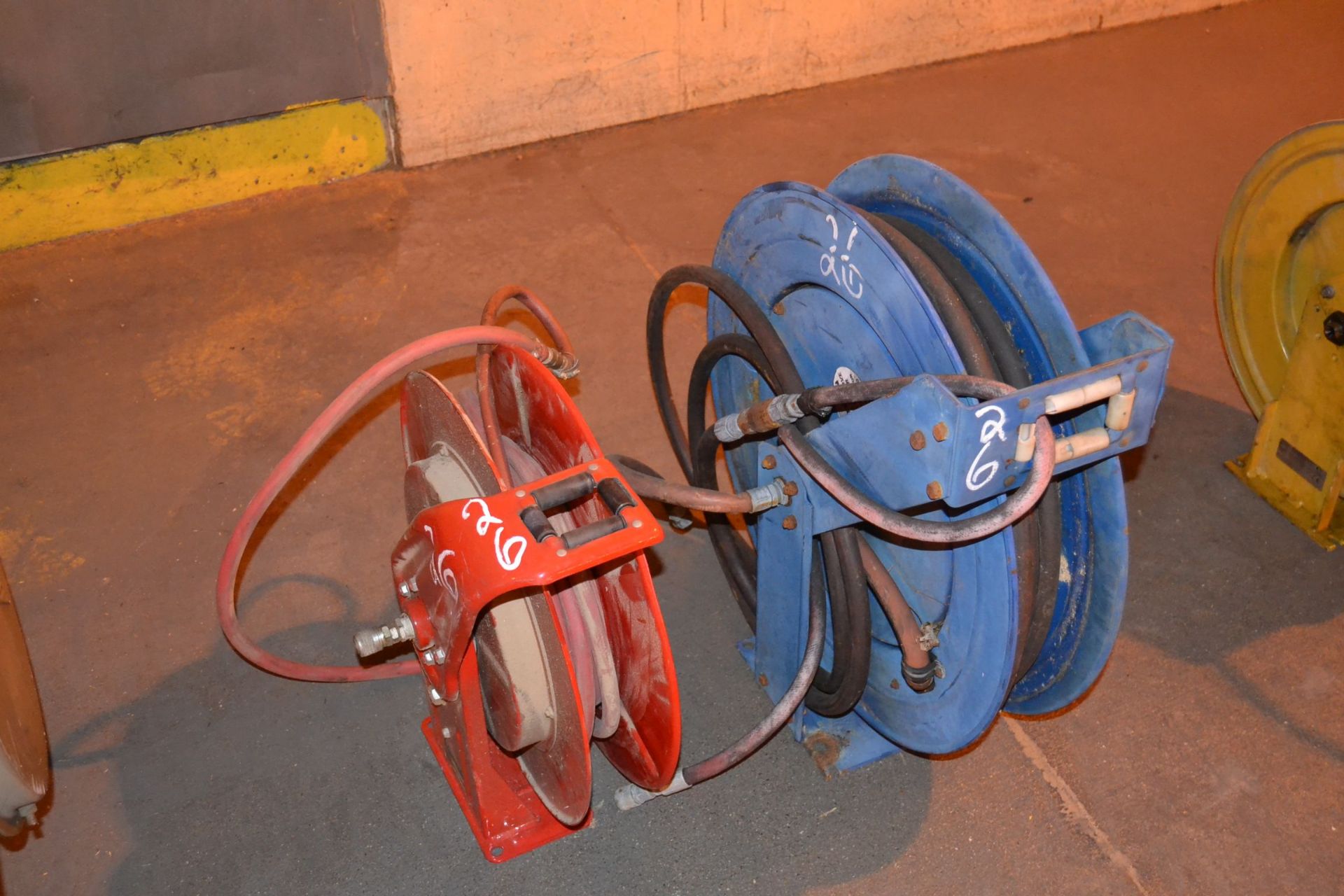 (2) AIR REELS - Bild 2 aus 2