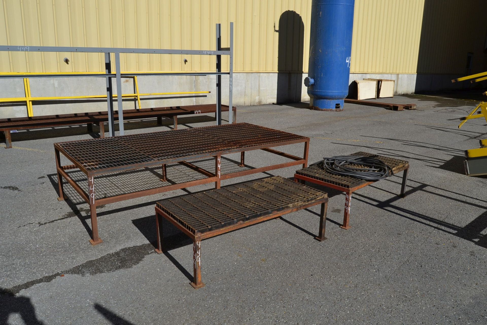 (4) STEEL PLAT FORMS W/ (2) SAFETY RAILS