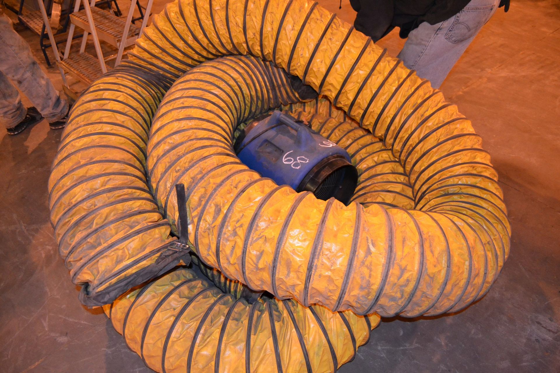 FRESH AIR BLOWER W/PIPE