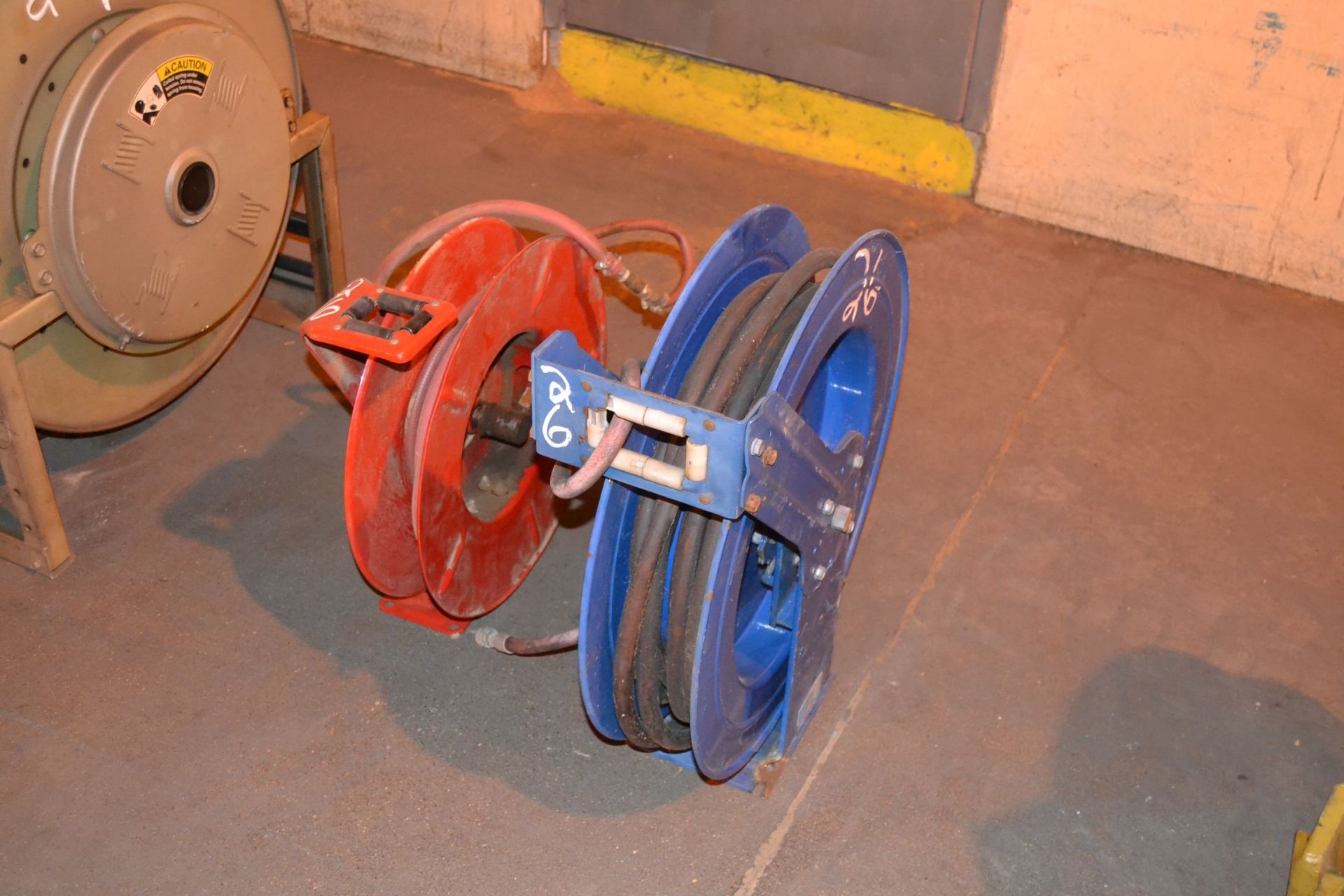 (2) AIR REELS