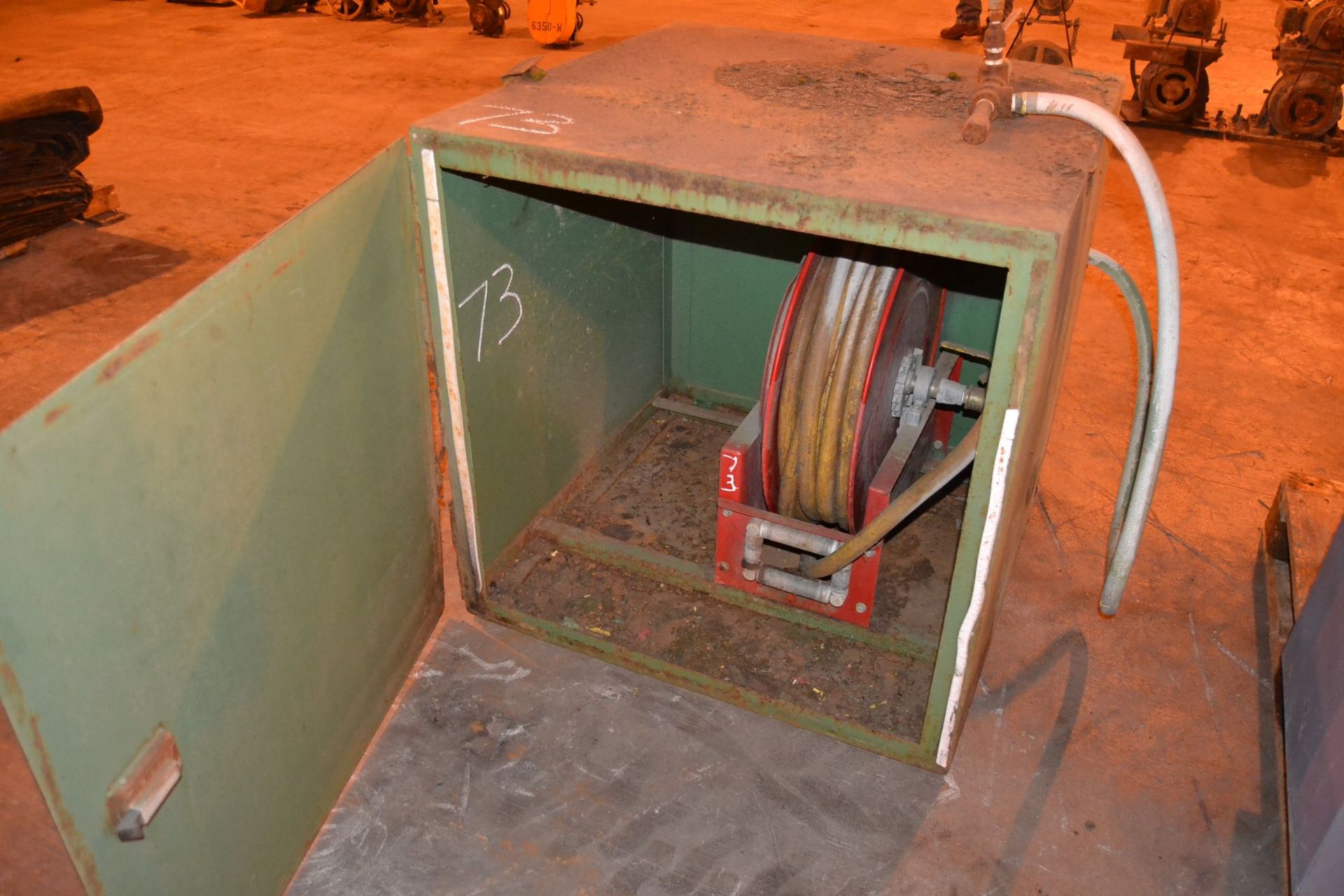 HOSE REEL & CABINET