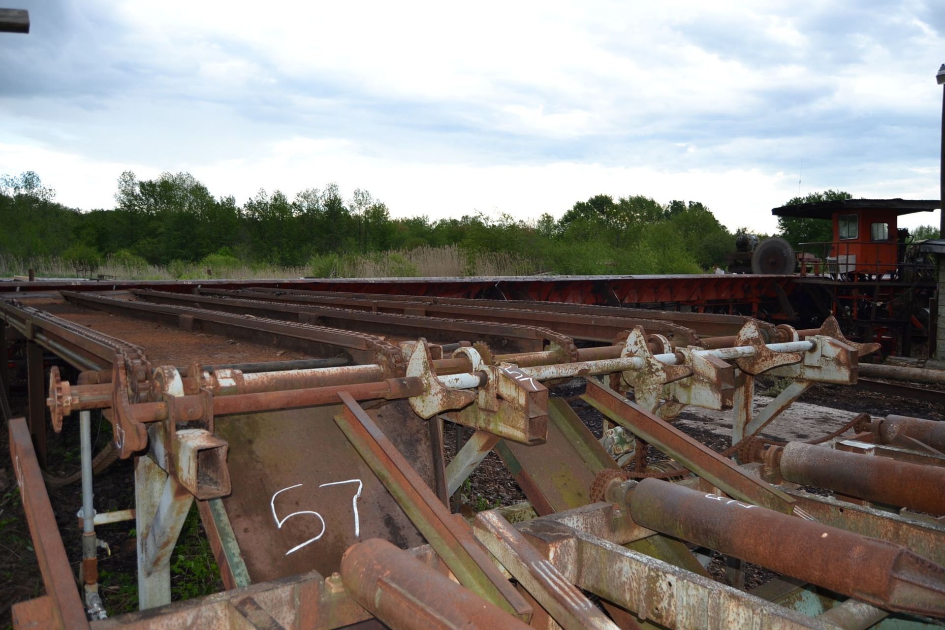 30' 5 STRAND LOG DECK W/5 ARM STOP & LOADER; W/DRIVE - Image 6 of 6