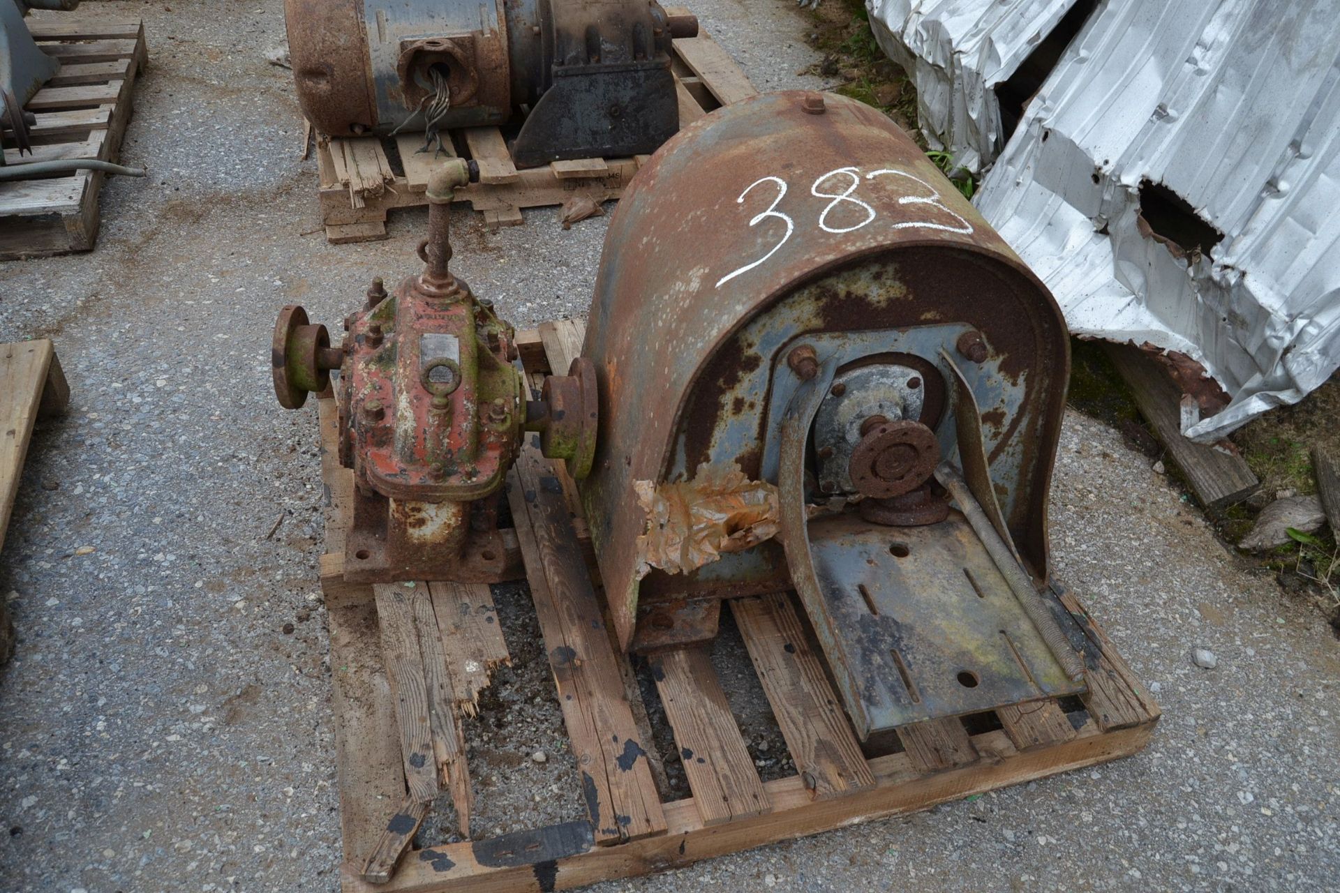 PALLET OF GEAR REDUCERS - Image 2 of 2
