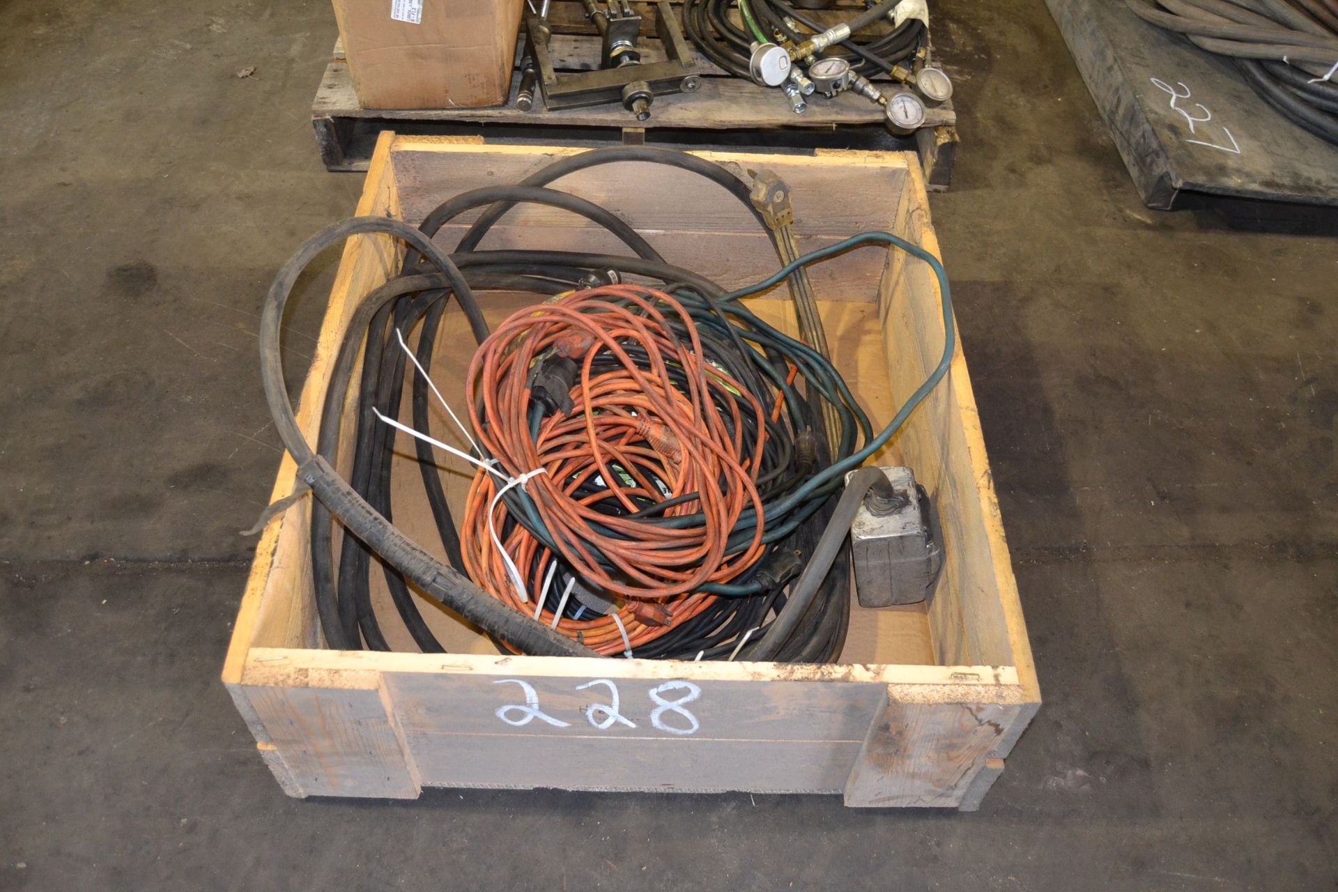 LOT OF EXTENSION CORDS