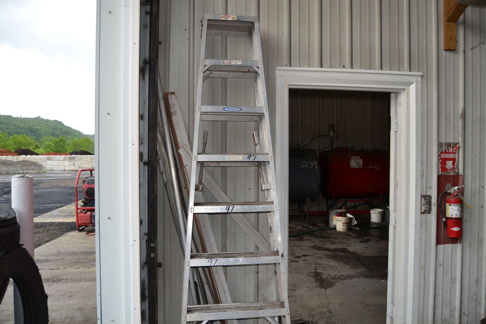 WERNER ALUMINUM A FRAME LADDER