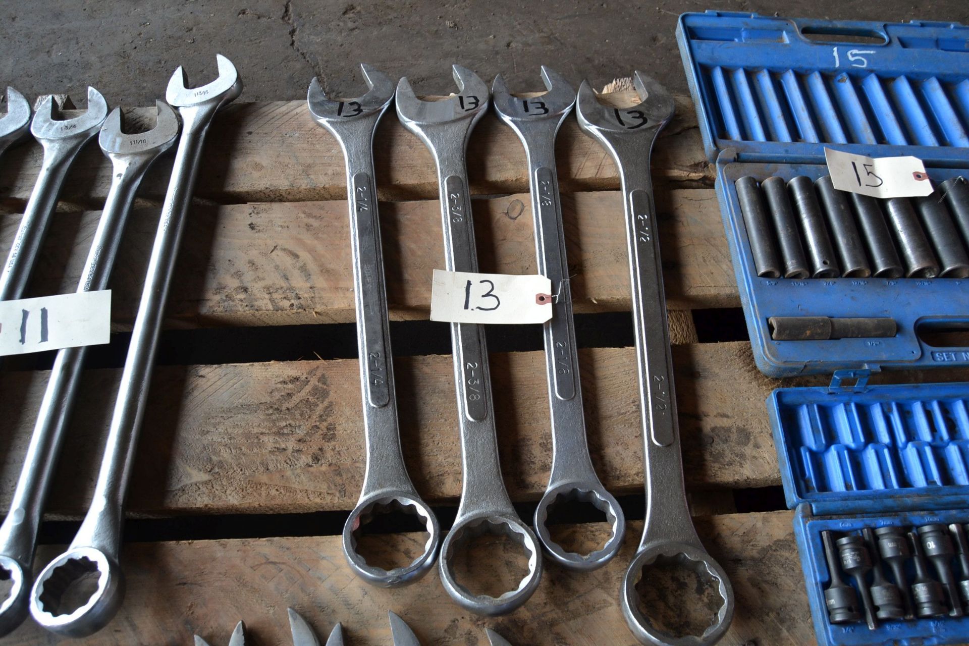 (4) BIG WRENCHES (2 1/8) (2 1/4) (2 3/8) (2 1/2)