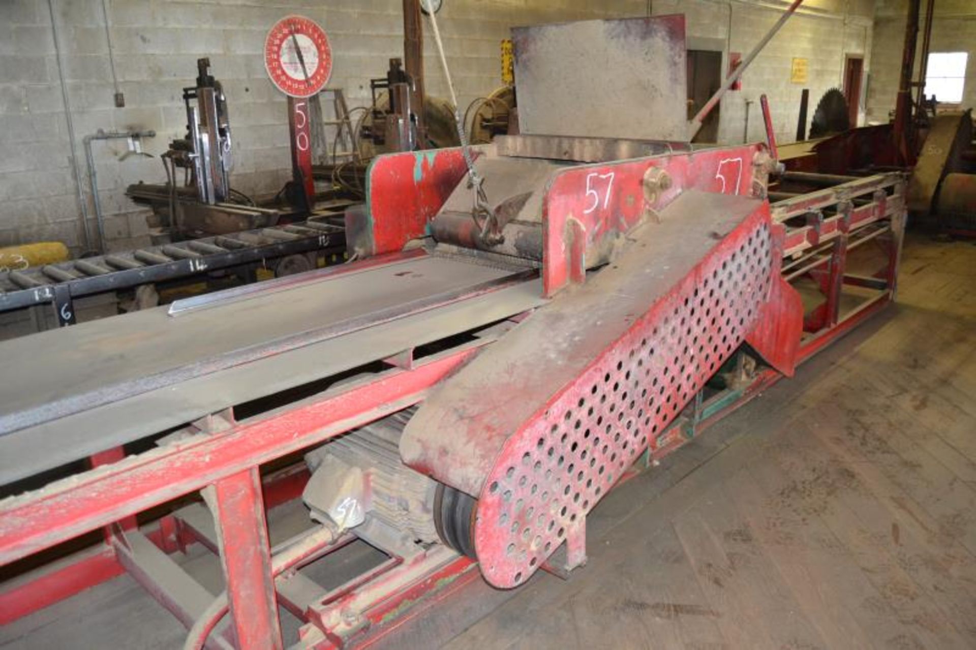 CROSBY 32" 2 SAW EDGER W/2 MOVABLE SAWS; W/INFEED ROLLCASE; W/OUTFEED ;W/50 HP MOTOR SN# 5689K - Image 3 of 4