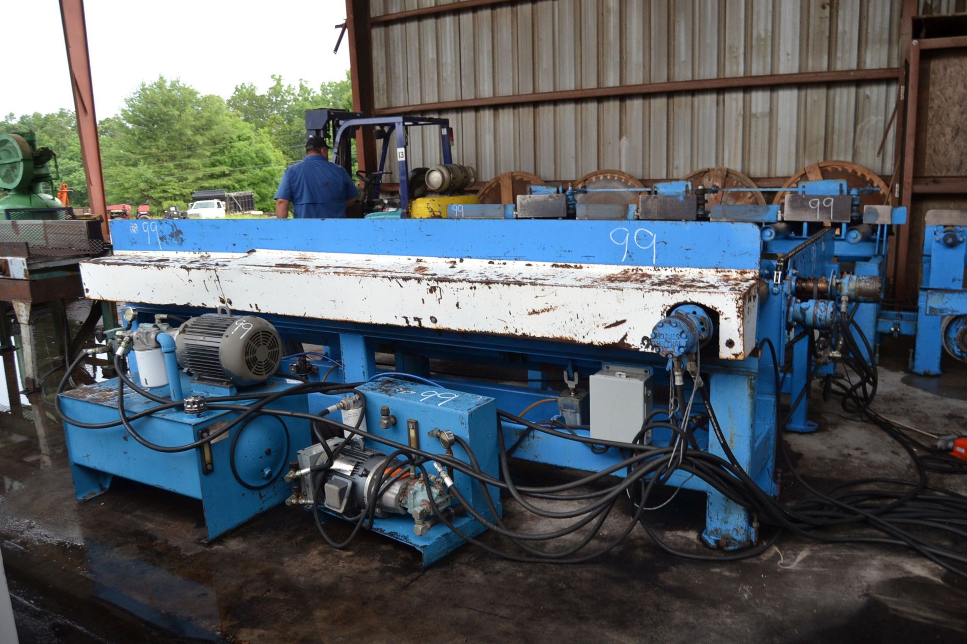 BREWCO B-1600 GRADE RESAW SYSTEM W/ RESAW HEAD W/ 16"X12' INFEED ROLLCASE W/ 5' 4 STRAND TRANSFER W/ - Image 11 of 14