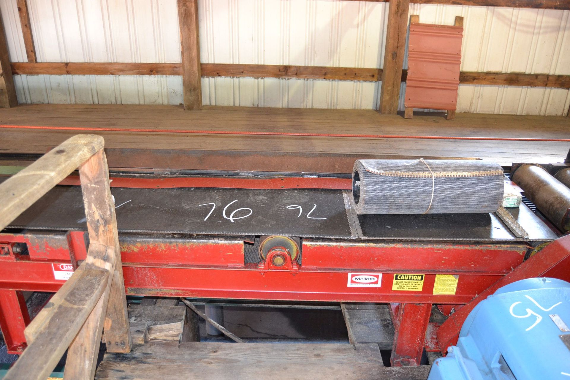 MELLOTT 24"X8' OFFF BEARING BELT W/DRIVE - Image 3 of 3