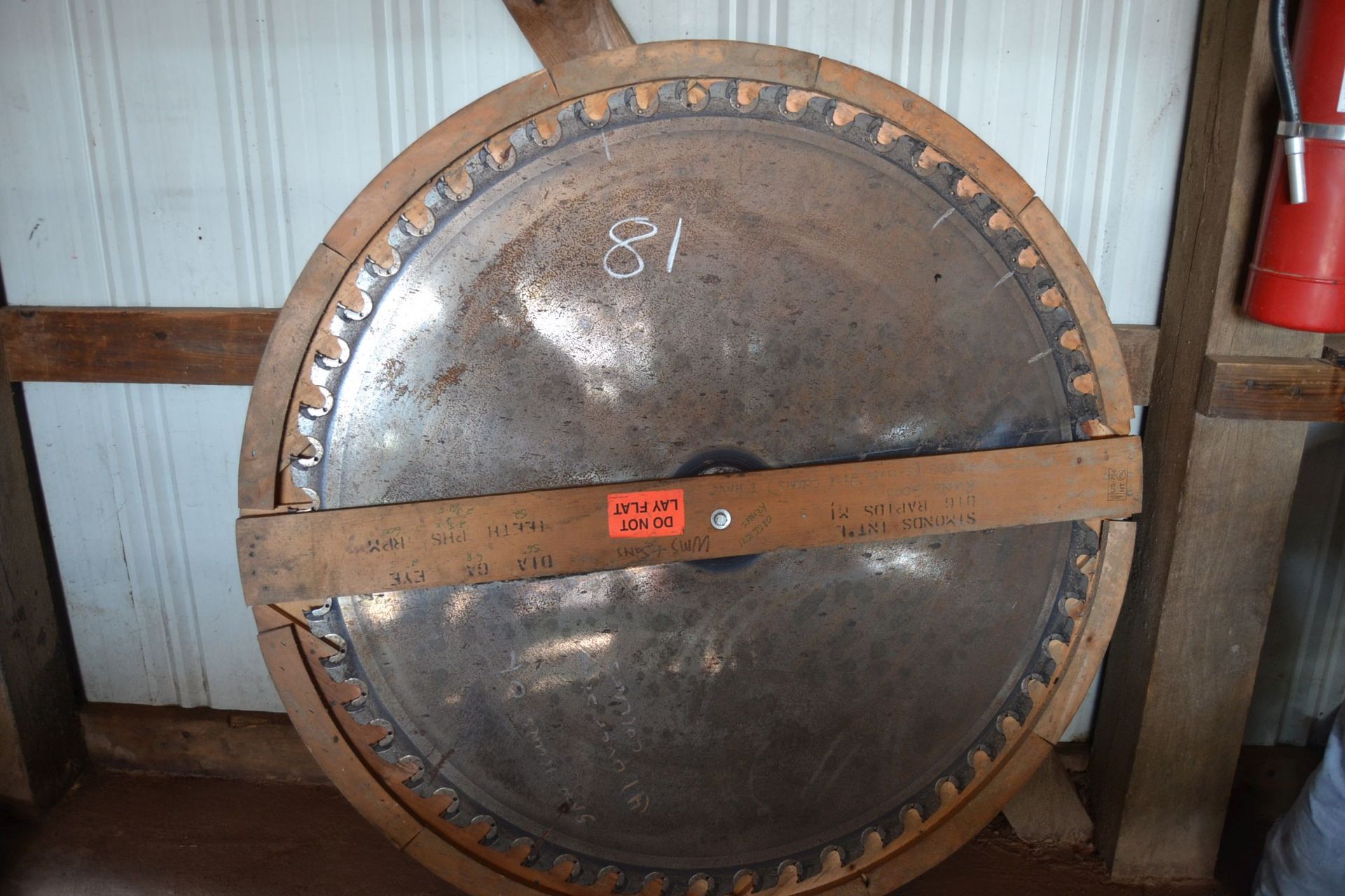 56" CIRCLE SAW