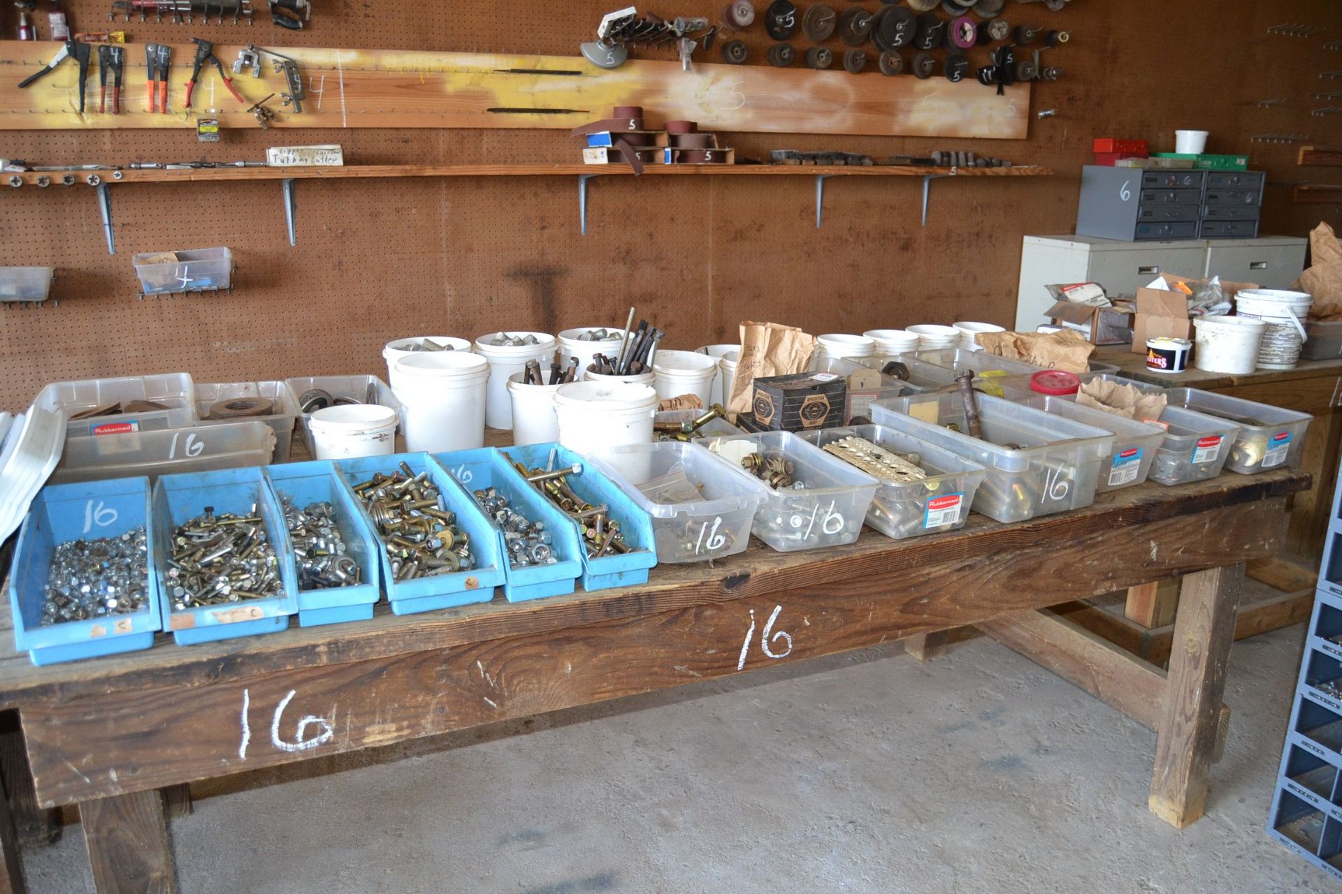 LOT OF BOLTS & NUTS & WASHERS