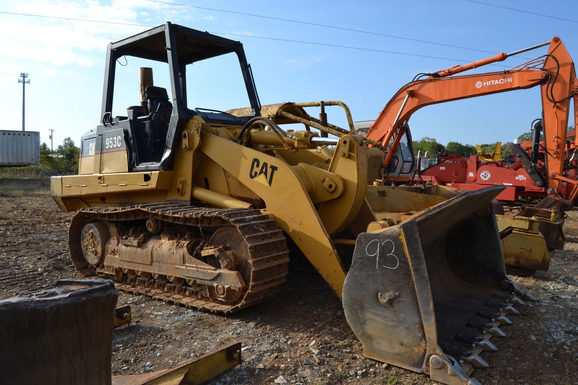 CAT 953C TRACK FRONT END LOADER W/ BUCKET SN#2ZN02326 9,419 HOURS - Image 2 of 6