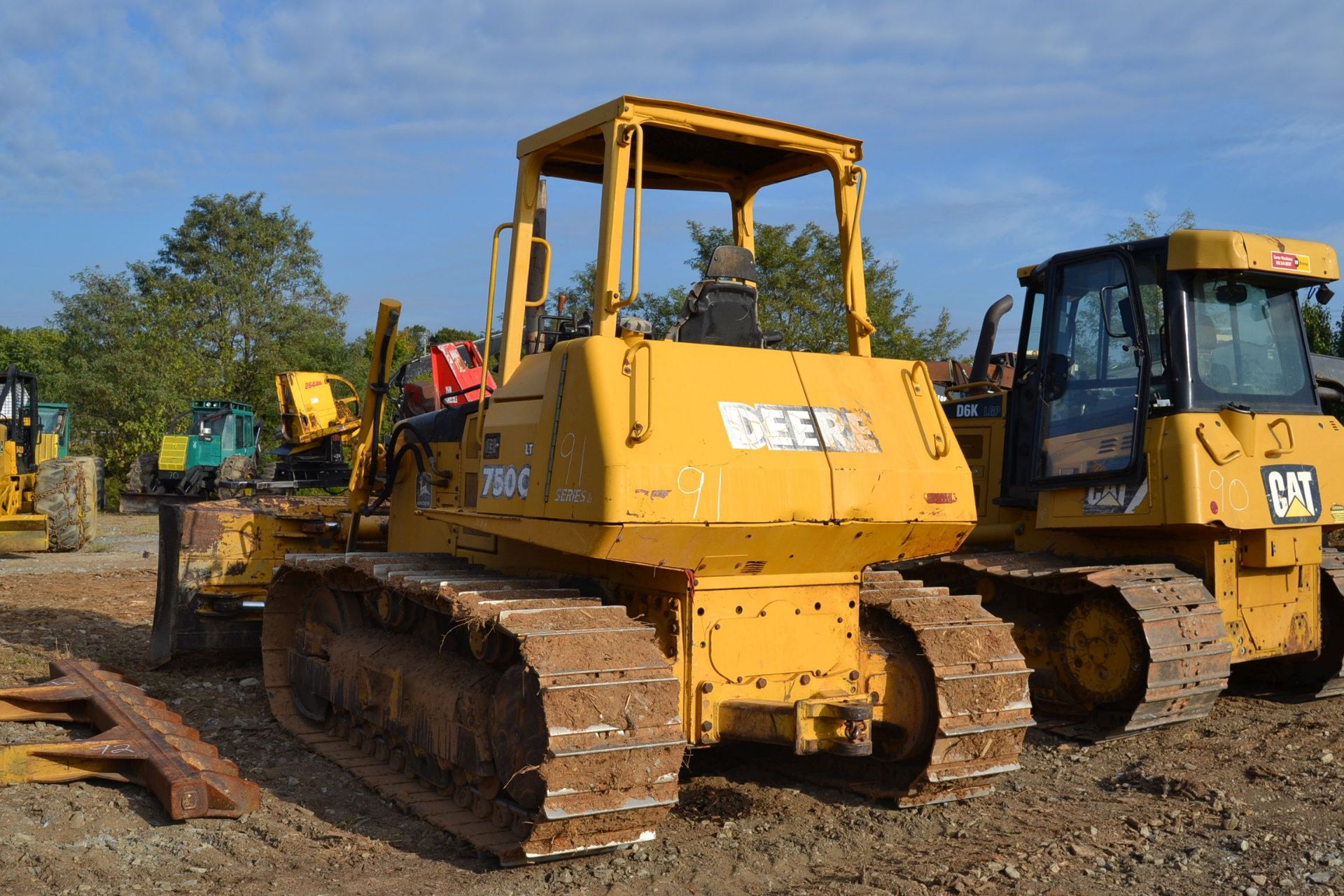 JOHN DEERE 750 CLT DOZER W/ 6 WAY BLADE SN#87227 3,171 HOURS - Image 2 of 4