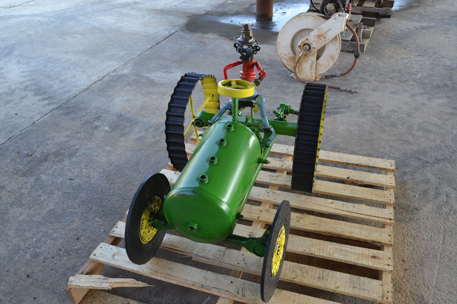 CUSTOM BUILT TRACTOR BY BOB SHAMP - Image 2 of 2