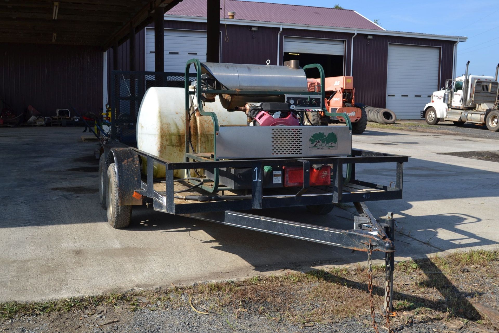 2014 CAROLINA TRAILER W/ HP SERIES 5535 PRESSURE WASHER W/ BECKETT MOTOR W/ VOLTMASTER GENERATOR