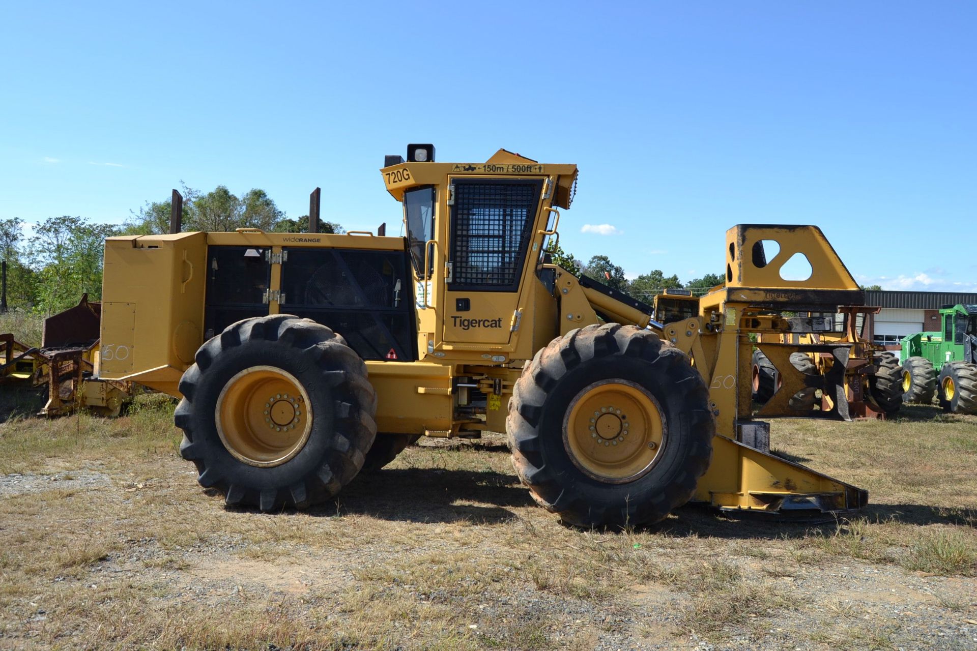 2015 TIGERCAT 720G FELLER BUNCHER W/ TIGERCAT SAW HEAD W/ HEAT & AIR CAB 30.5X32 RUB SN#7205626 7, - Image 3 of 4