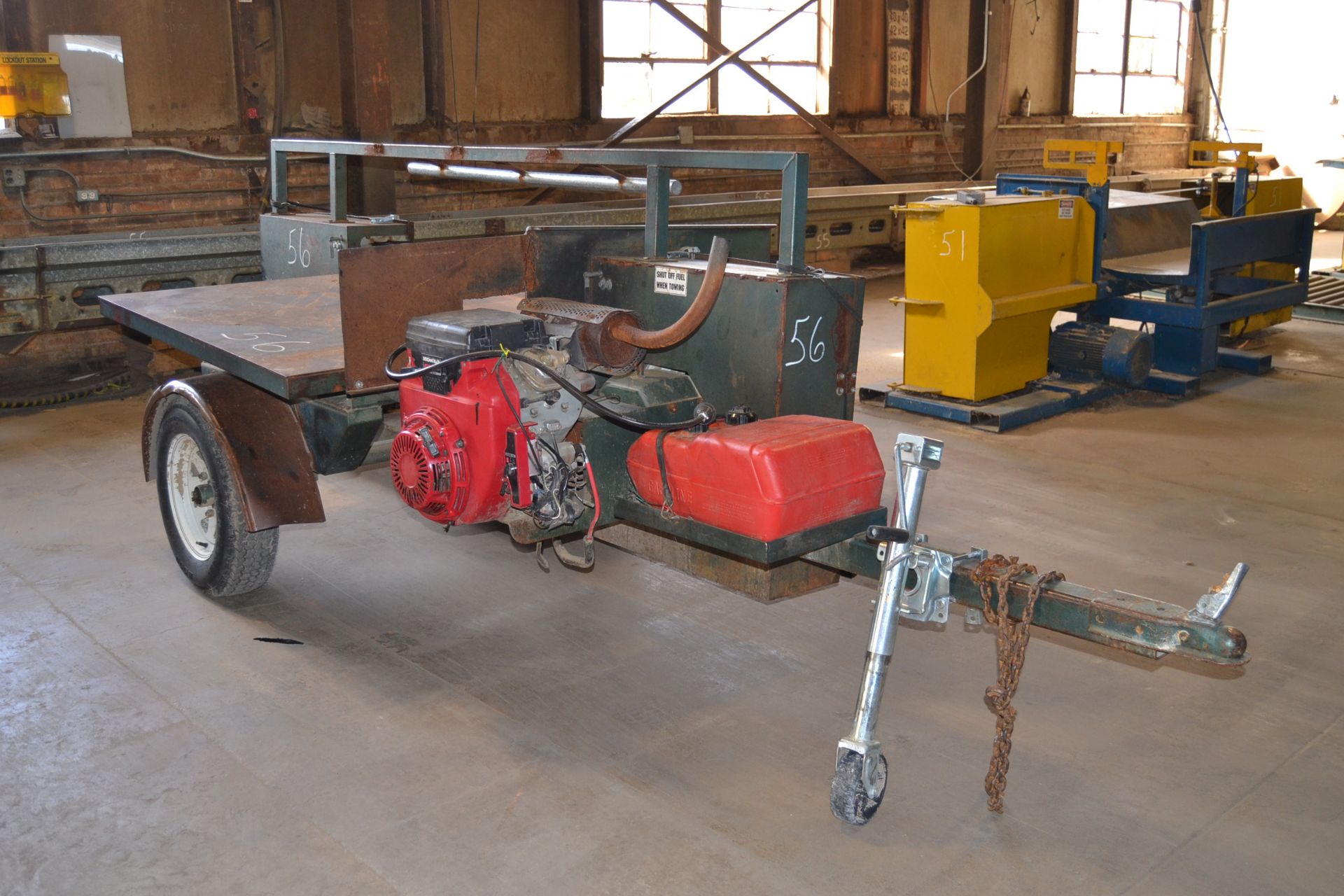 HALETHRONE PORTABLE PALLET DISMANTLER W/ HONDA GAS ENGINE - Image 2 of 4