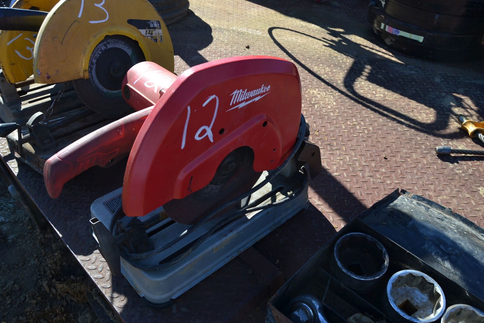 MILWAUKEE CHOP SAW