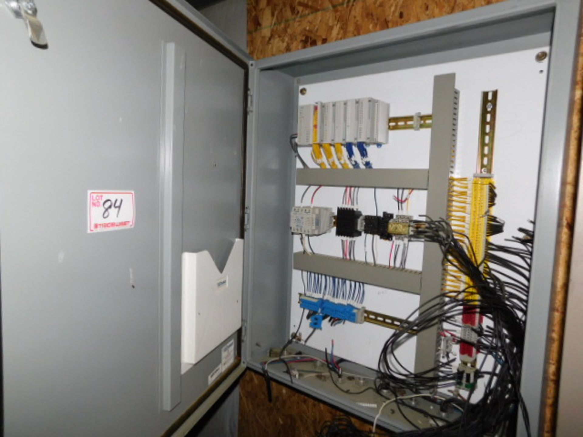 Trimmer Line Operator Console & PLC cabinet - Image 2 of 2