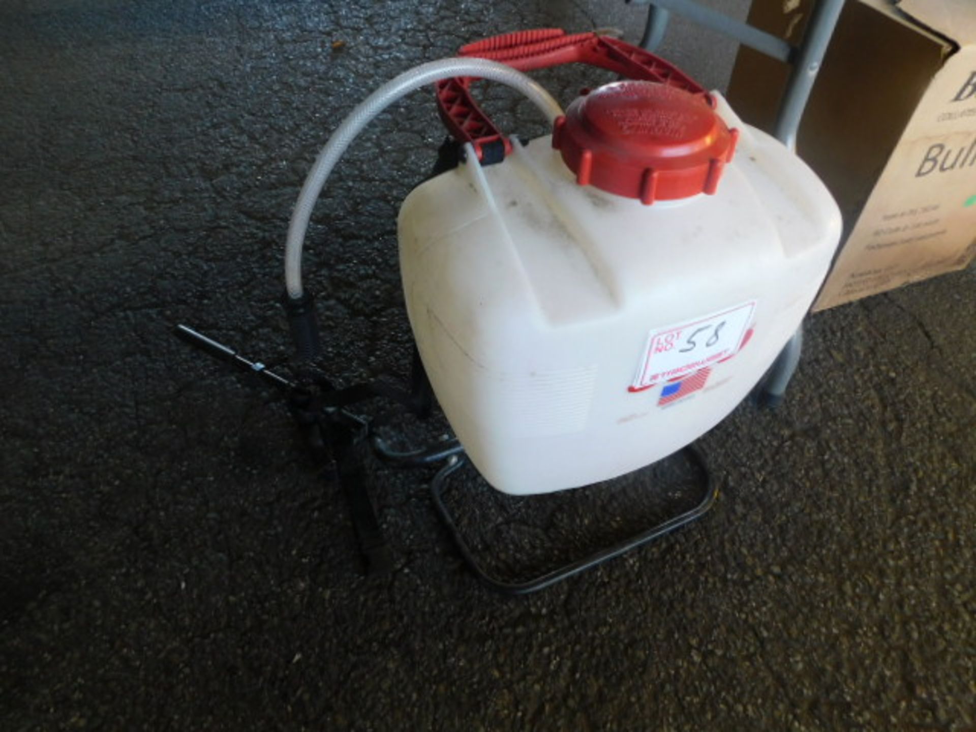 BACKPACK SPRAYER