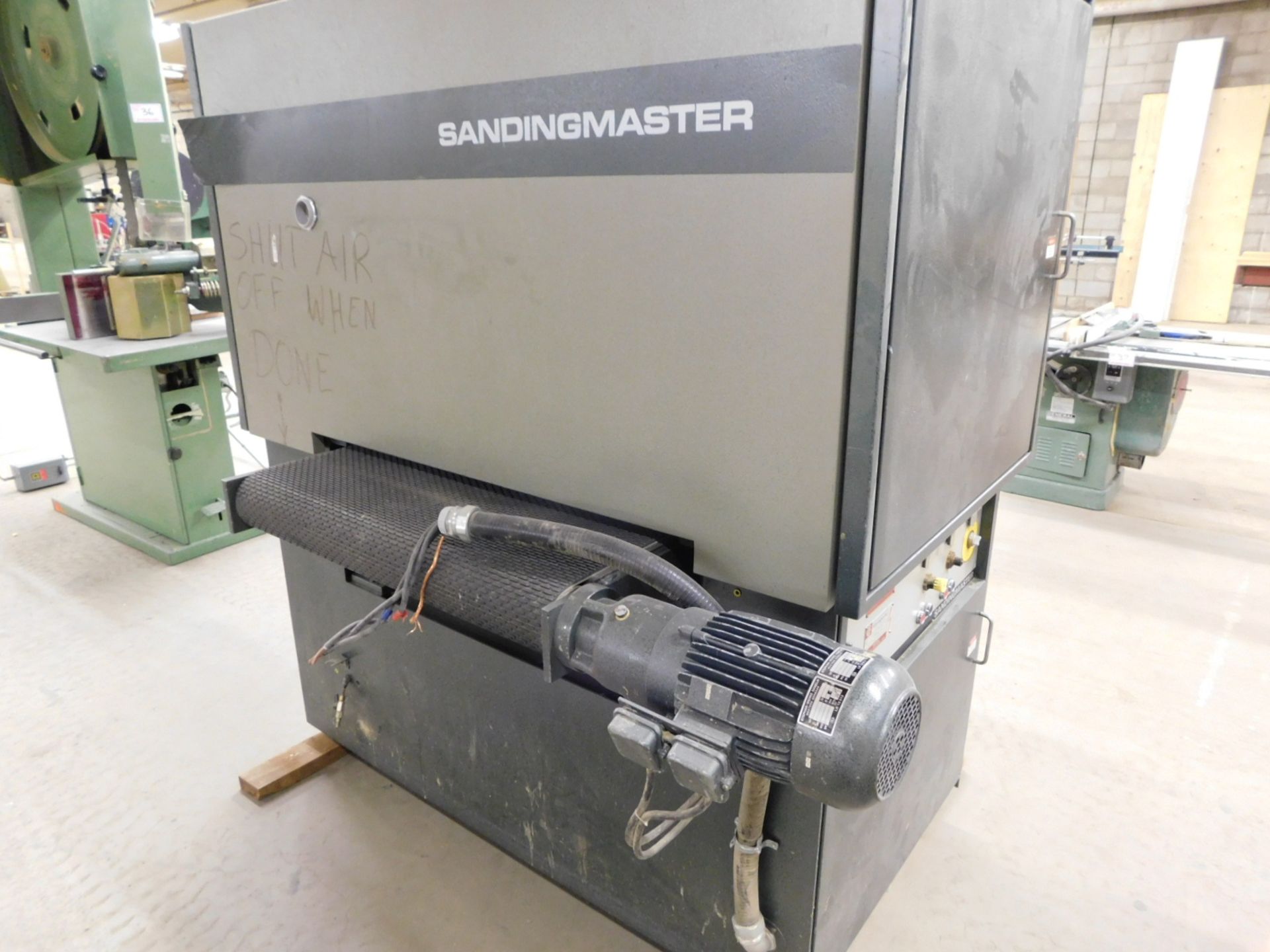 SANDINGMASTER 36" WIDE BELT SANDER, 2 HEAD, MOD. SCSB2-900, 230V, 20 & 10HP HEADS - Image 2 of 4