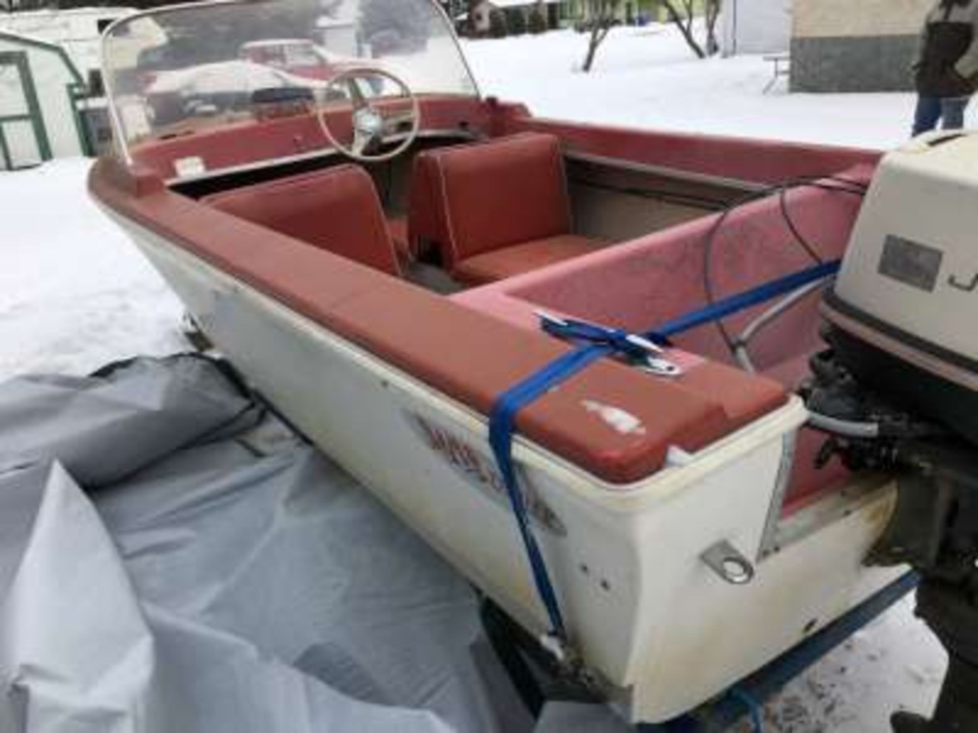 16ft fibreglass boat (red), w/35hp Johnson engine - Image 7 of 7