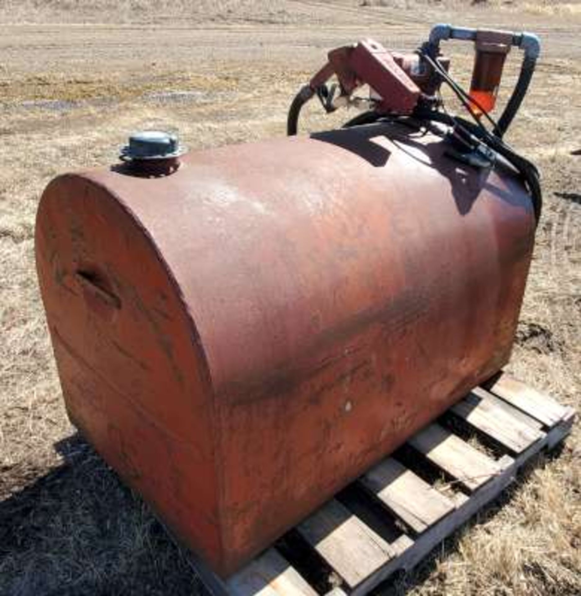 130 G. fuel tank w/new elec. fuel pump