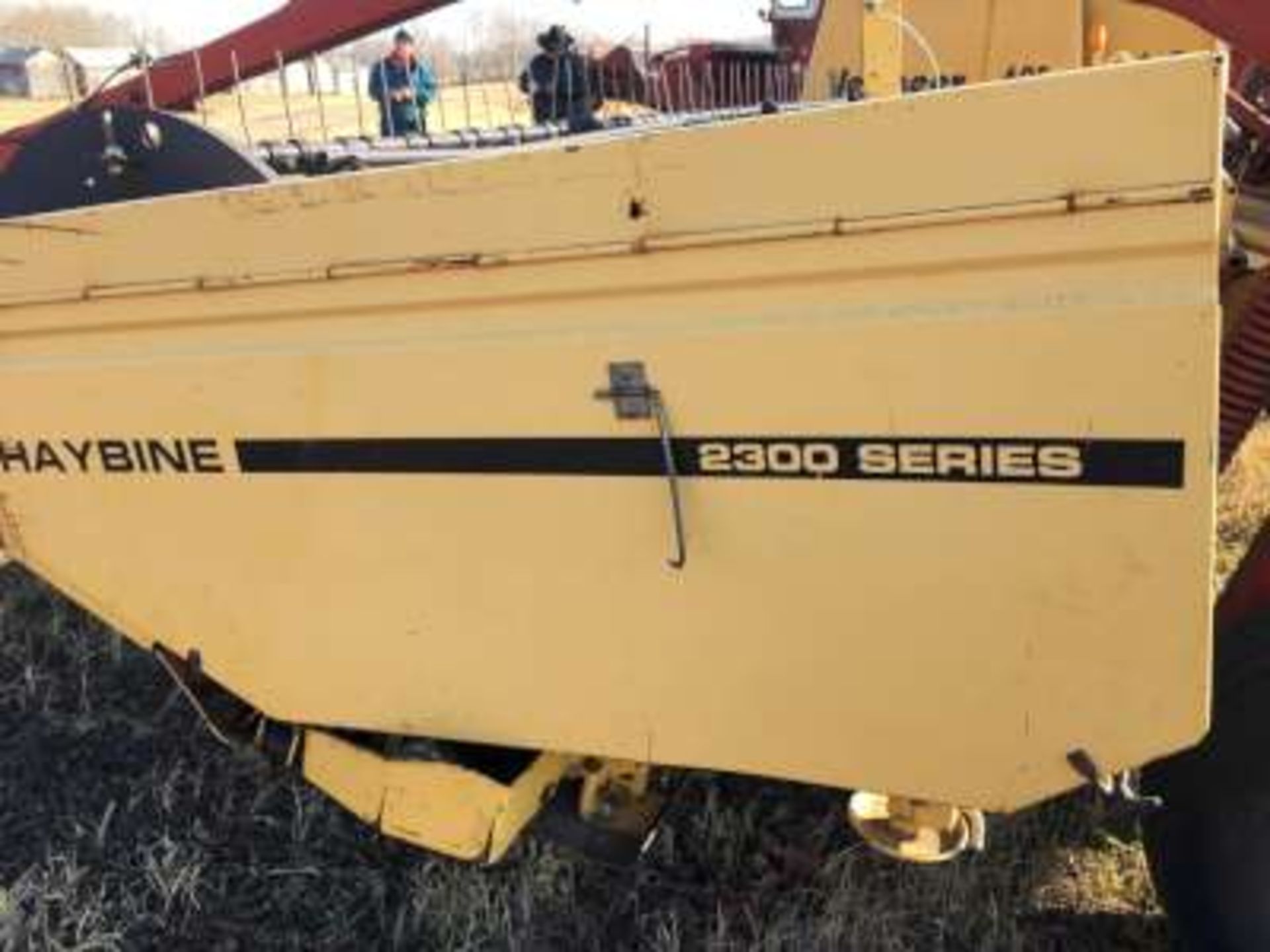 New Holland #1475 haybine, hydro-swing, 16ft, 2300 series header w/hitch ext. - Image 5 of 5