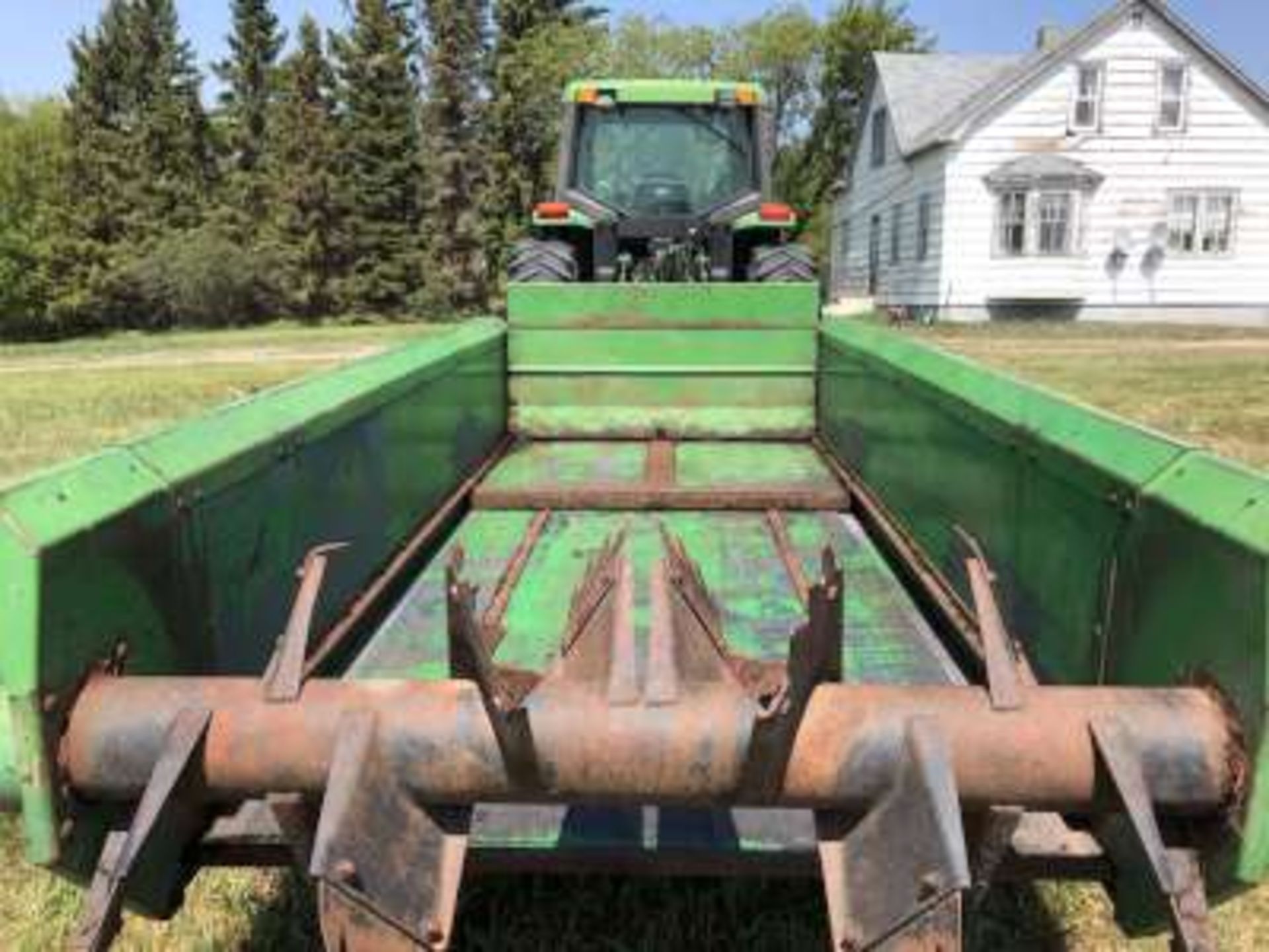 JD 450 manure spreader, single beater - Image 2 of 6