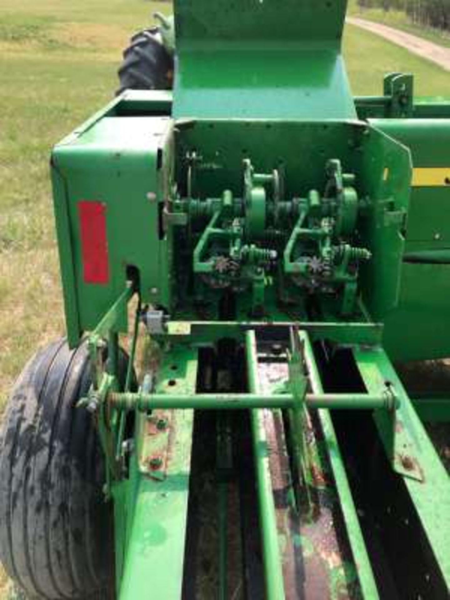 JD 338 square baler (nice shape) (shedded) - Image 6 of 9