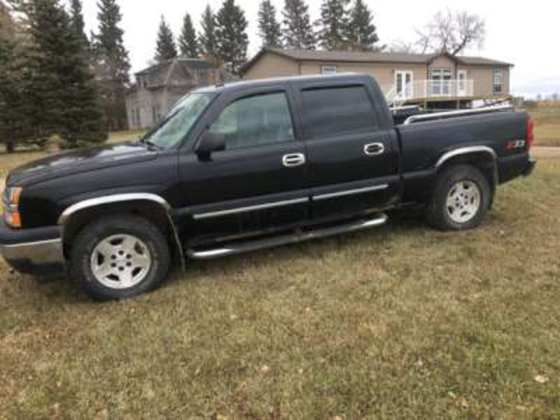 2005 Chev Silverado Z71 4X4, 4dr, new tires last fall, box rails, trailer pkg, run, stepping bar,